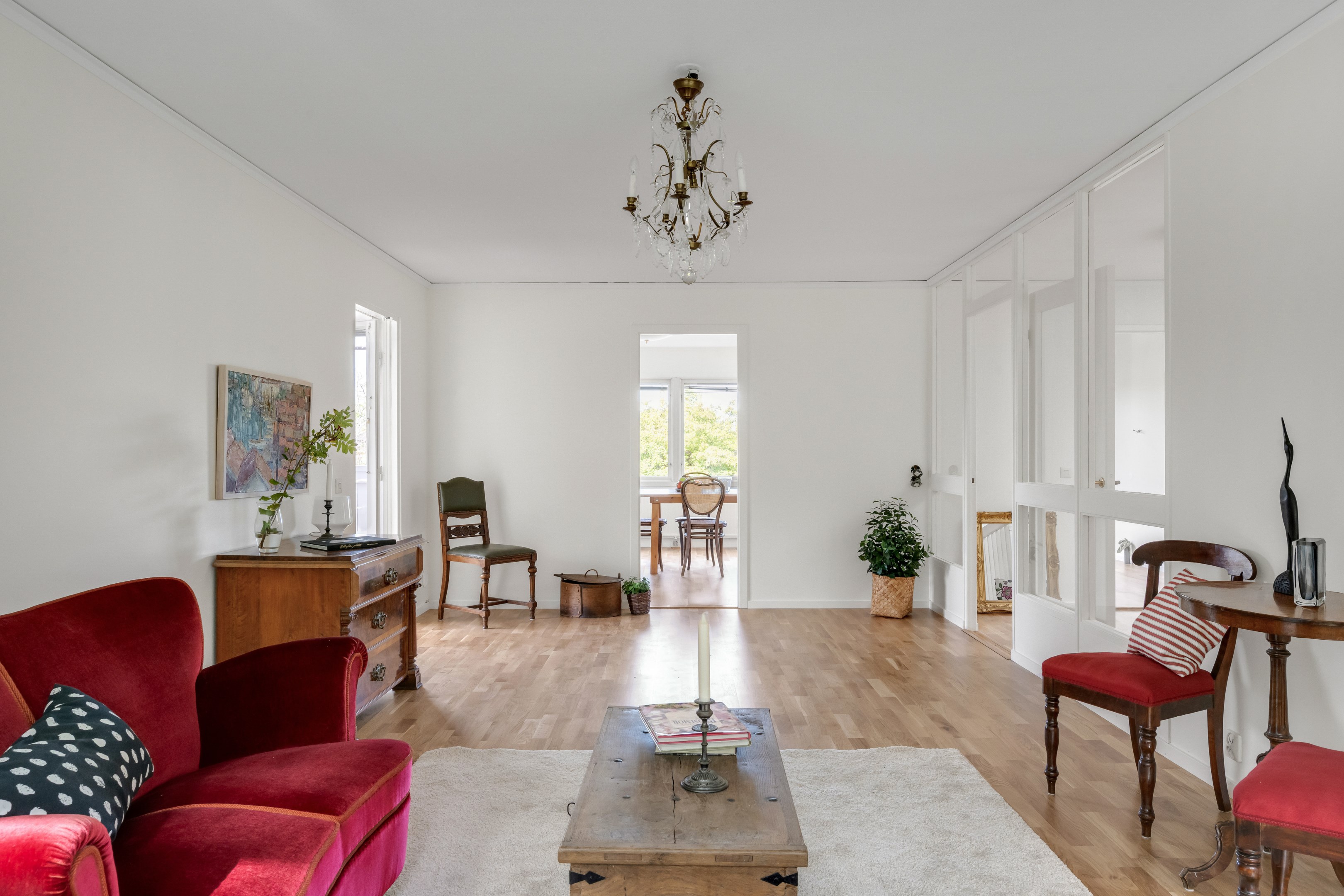 Bostadsbild från Störvägen 22, Till salu i Valsätra, Uppsala