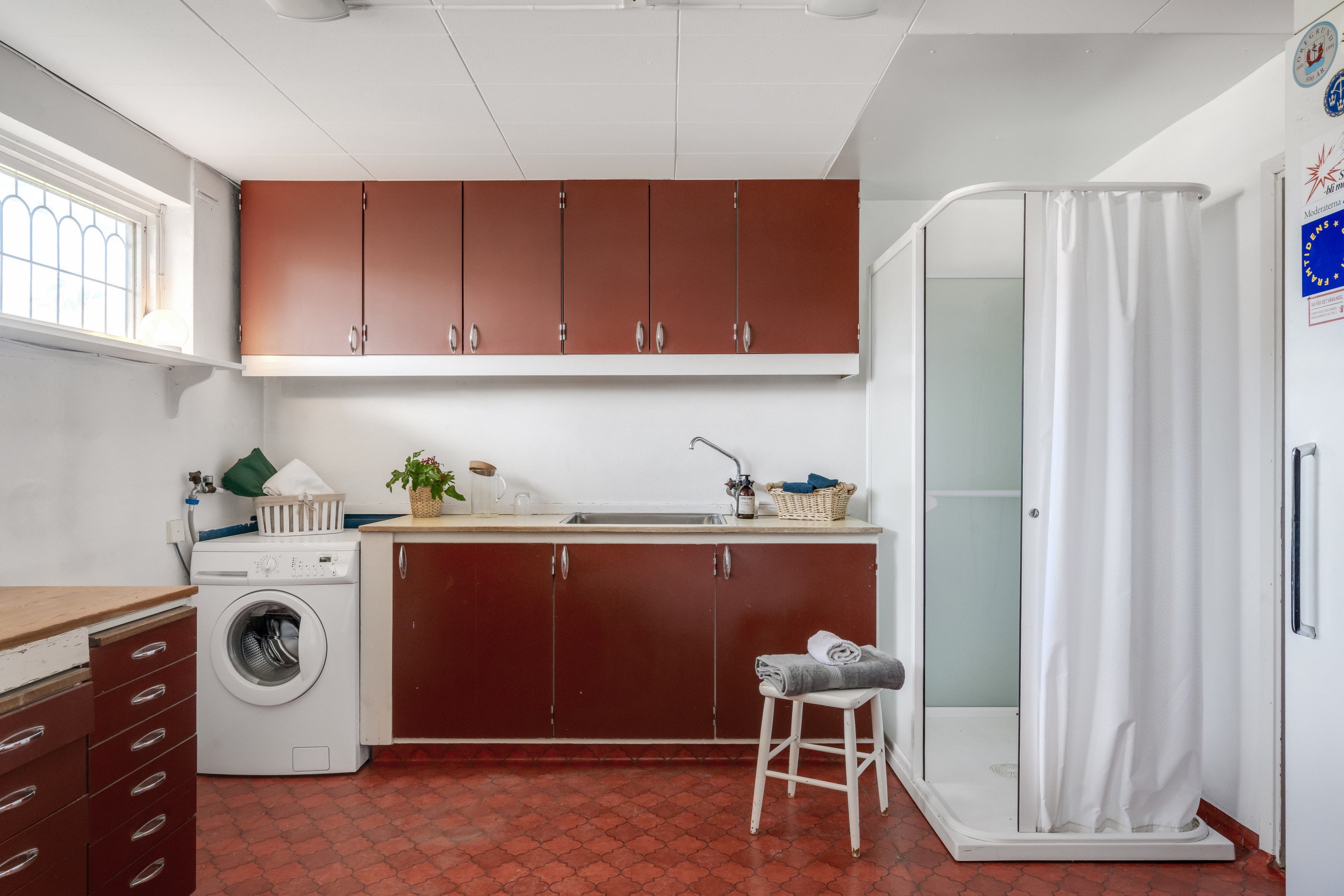 Bostadsbild från Störvägen 22, Till salu i Valsätra, Uppsala