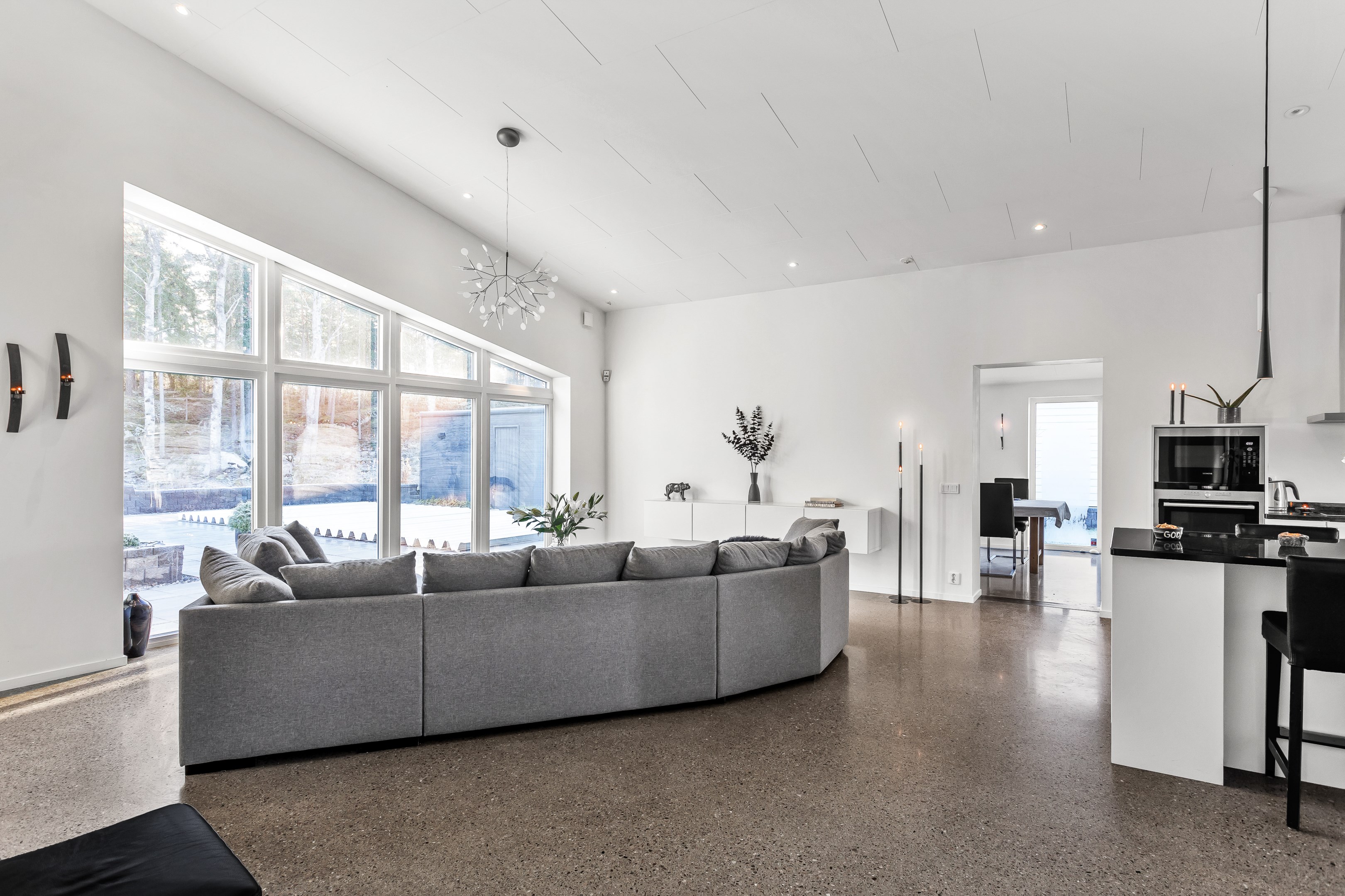 Bostadsbild från Brattbacksvägen 93, Såld i Lindbacken, Uppsala