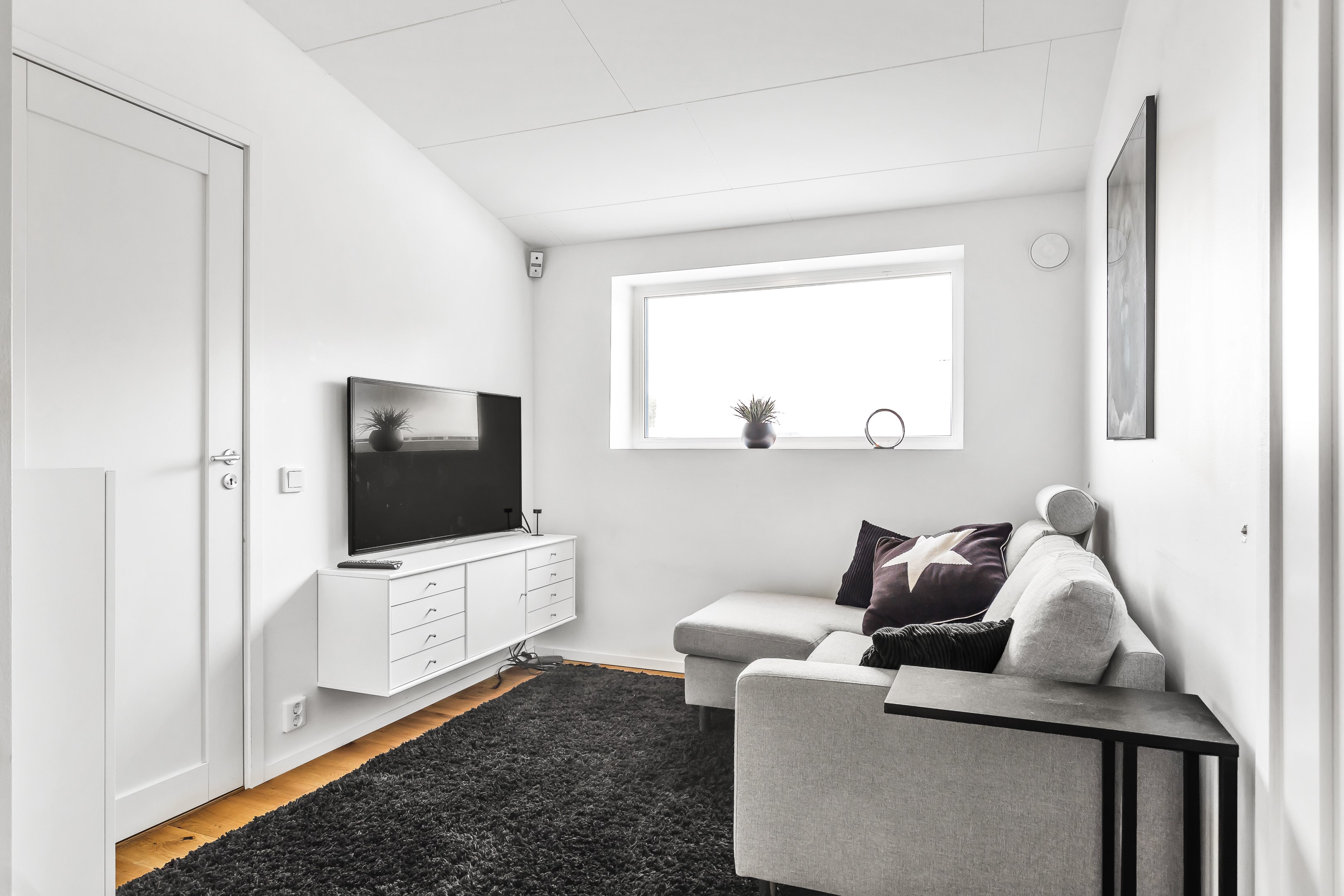 Bostadsbild från Brattbacksvägen 93, Såld i Lindbacken, Uppsala