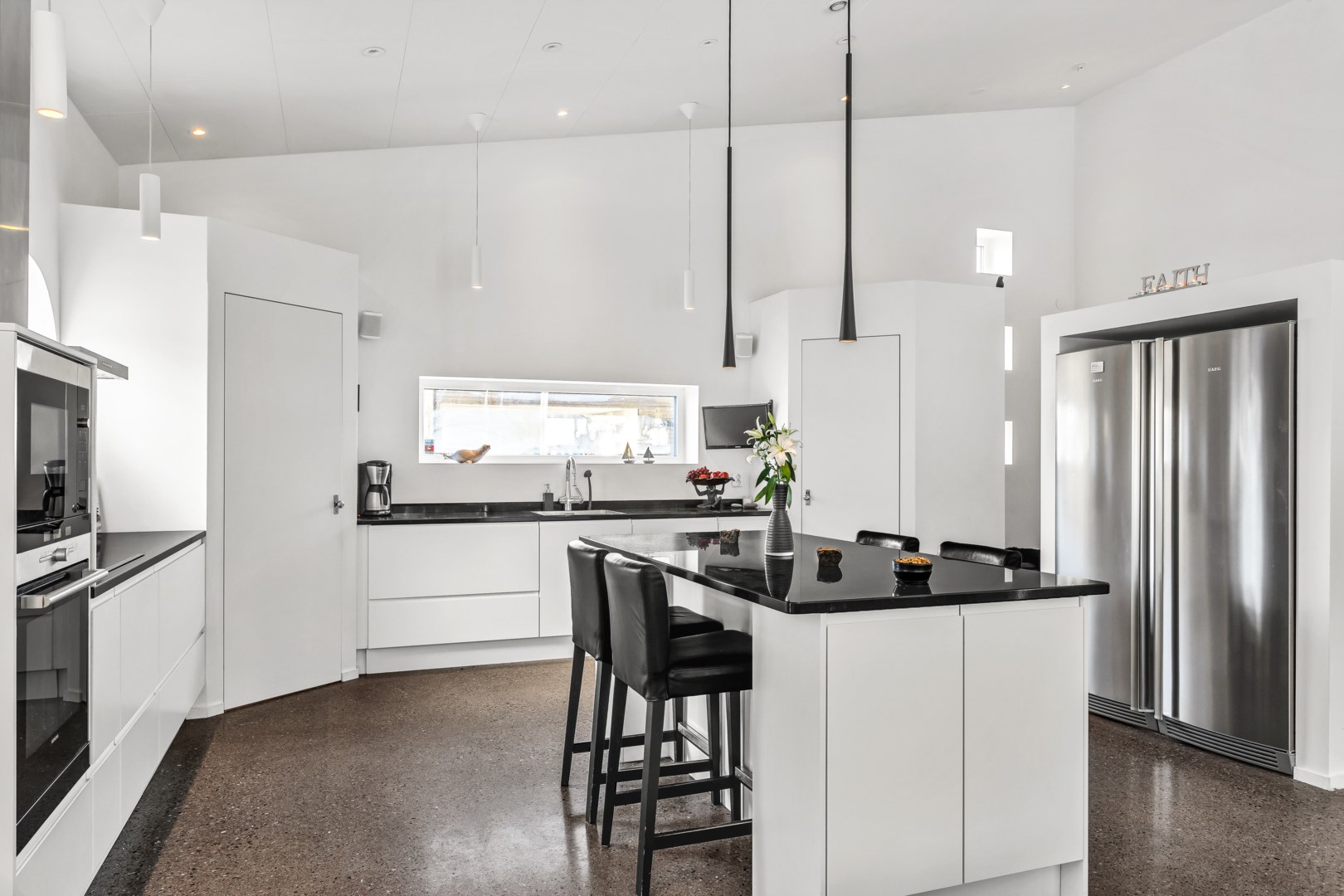 Bostadsbild från Brattbacksvägen 93, Såld i Lindbacken, Uppsala