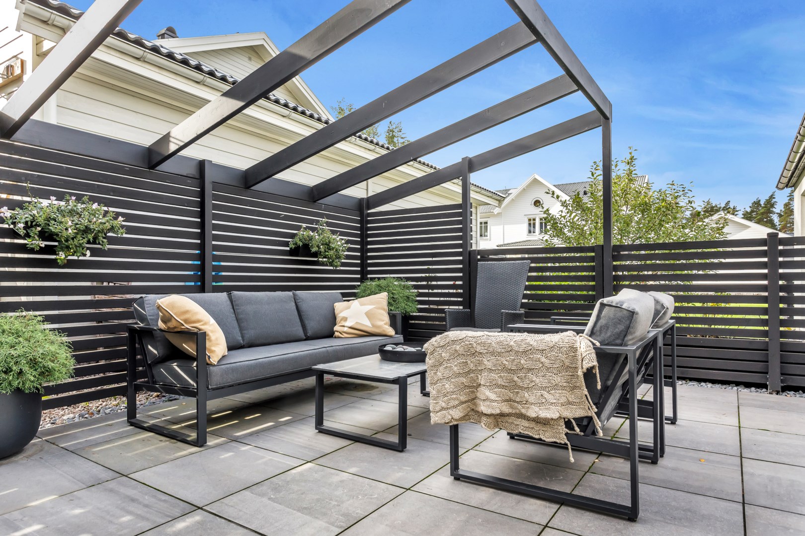 Bostadsbild från Brattbacksvägen 93, Såld i Lindbacken, Uppsala