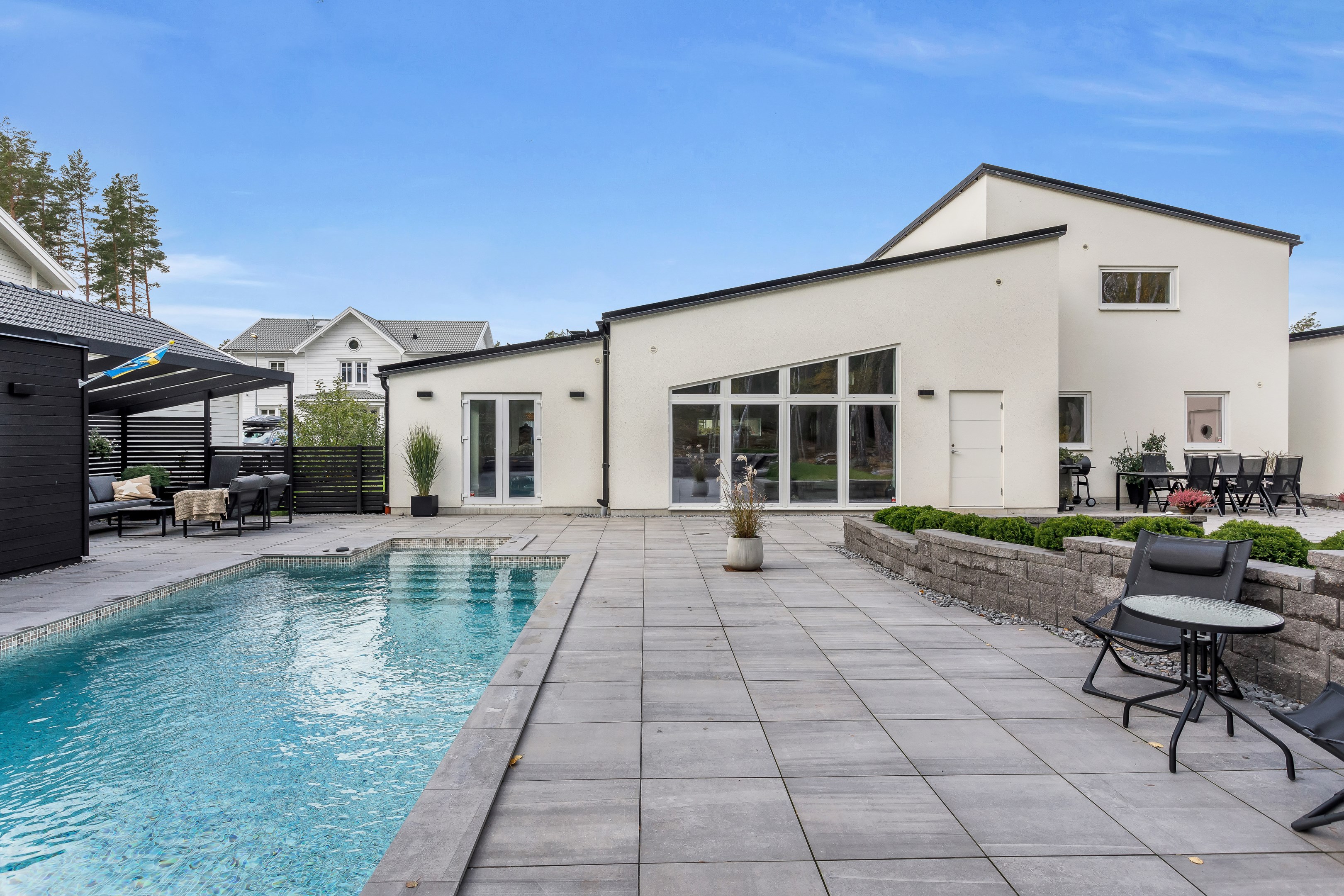 Bostadsbild från Brattbacksvägen 93, Såld i Lindbacken, Uppsala