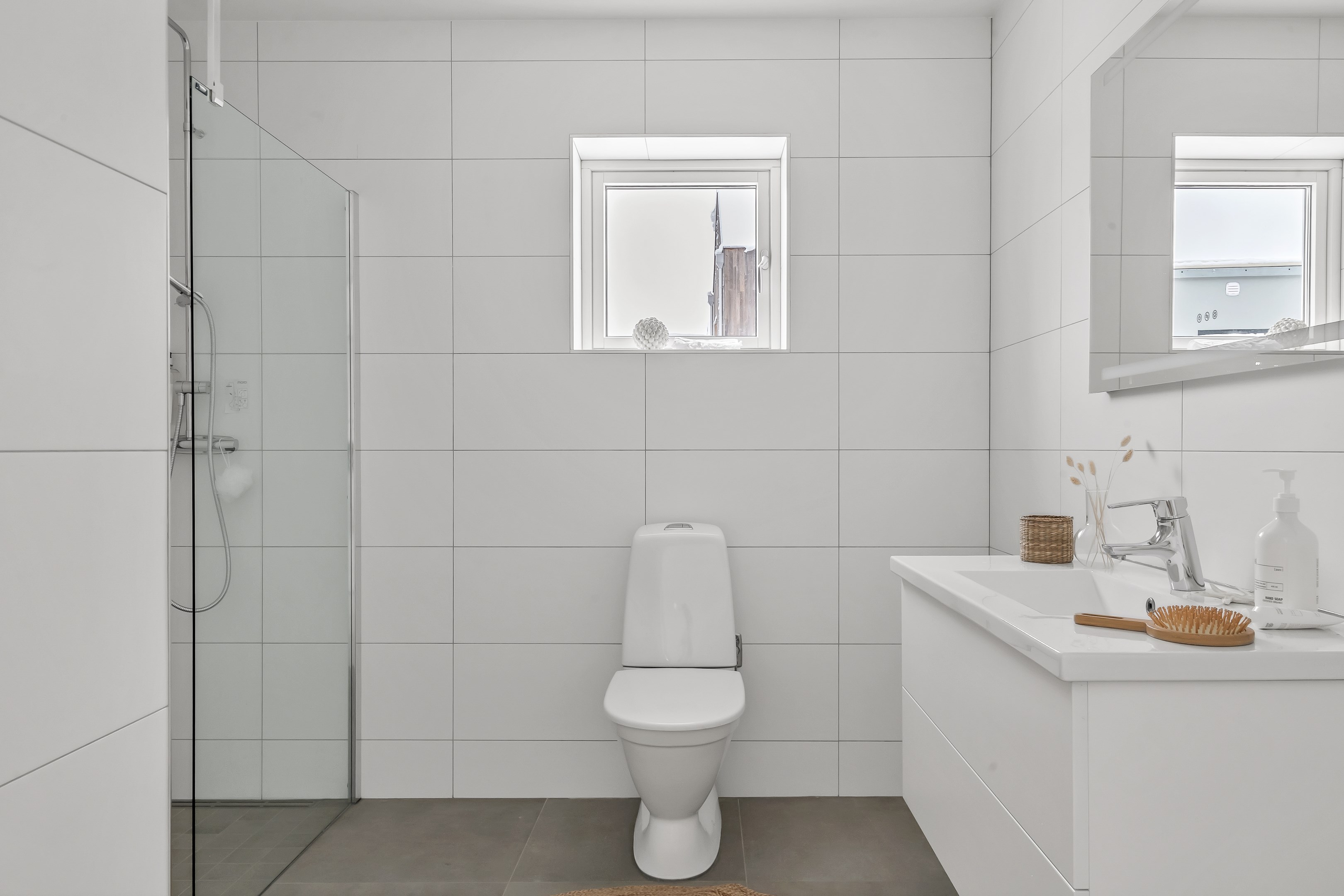 Bostadsbild från Stratusvägen 24, Såld i Fullerö, Uppsala