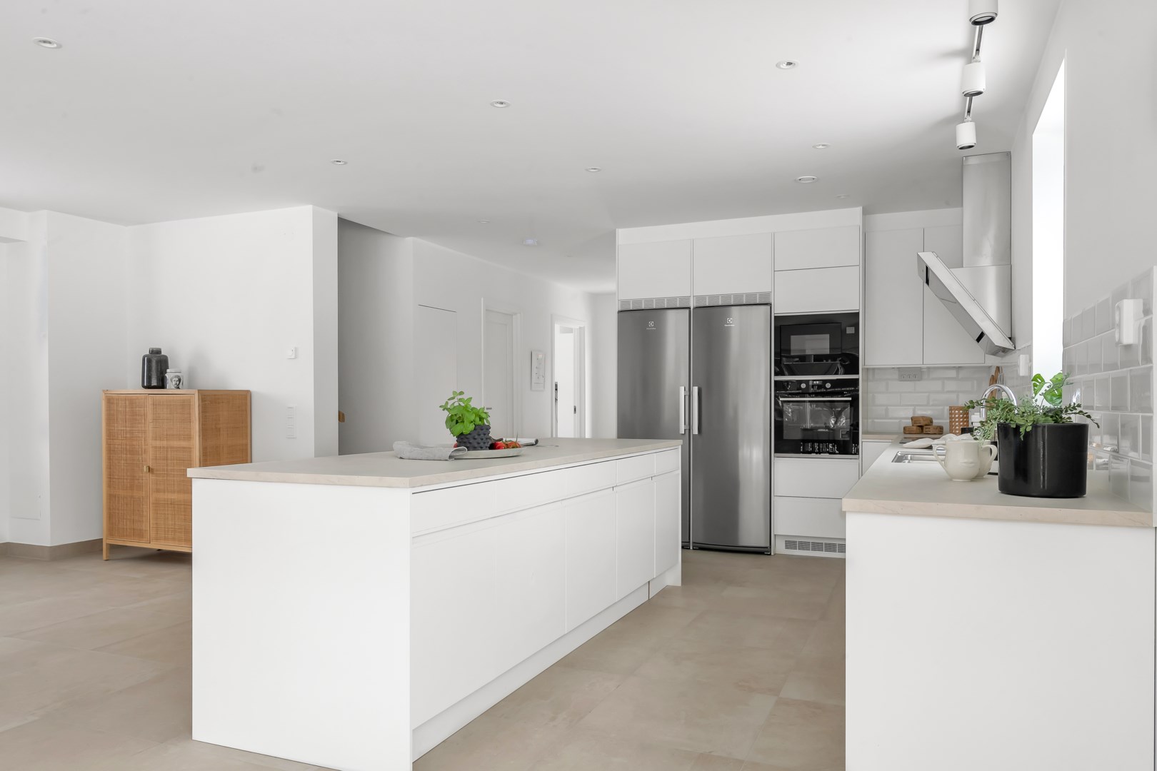 Bostadsbild från Stratusvägen 24, Såld i Fullerö, Uppsala