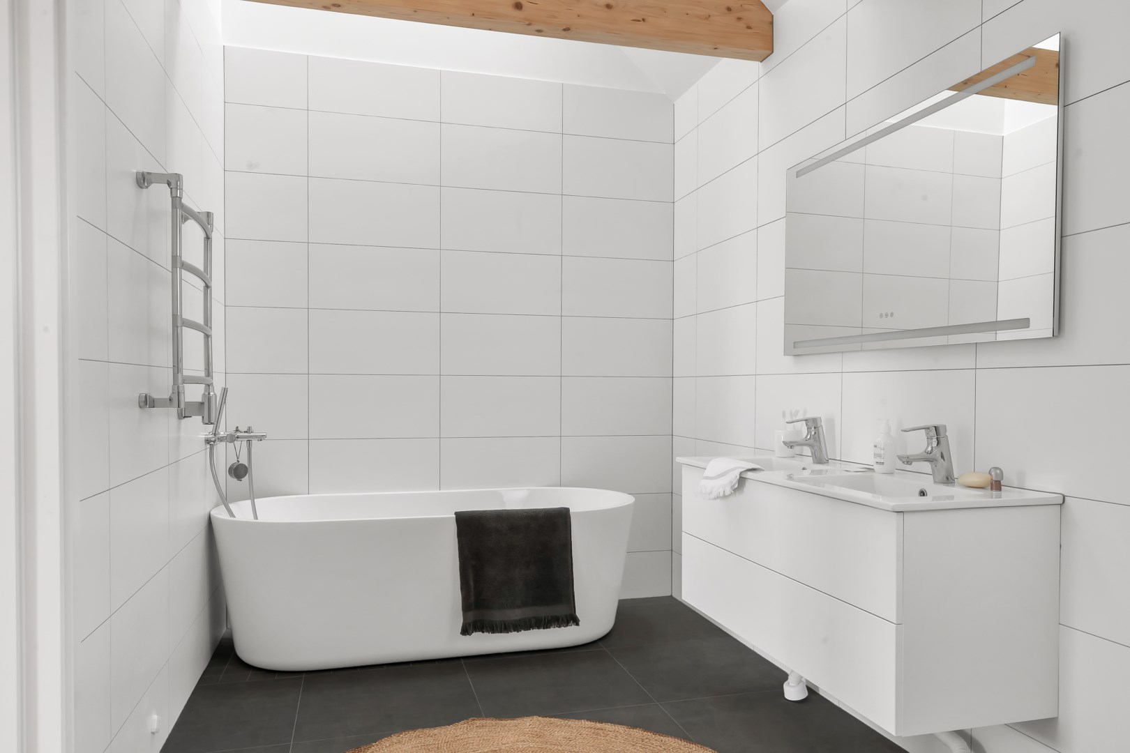 Bostadsbild från Stratusvägen 24, Såld i Fullerö, Uppsala