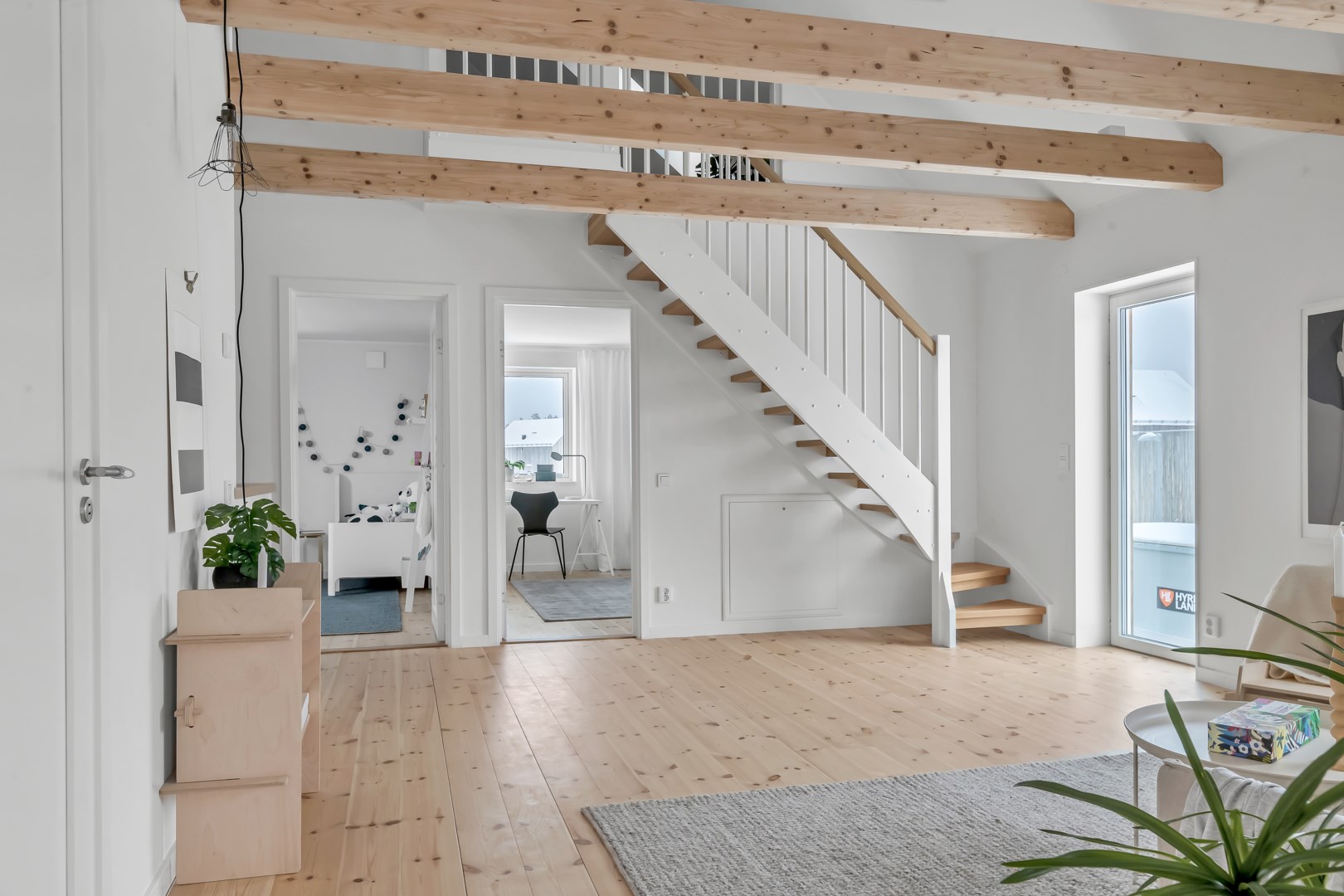 Bostadsbild från Stratusvägen 24, Såld i Fullerö, Uppsala