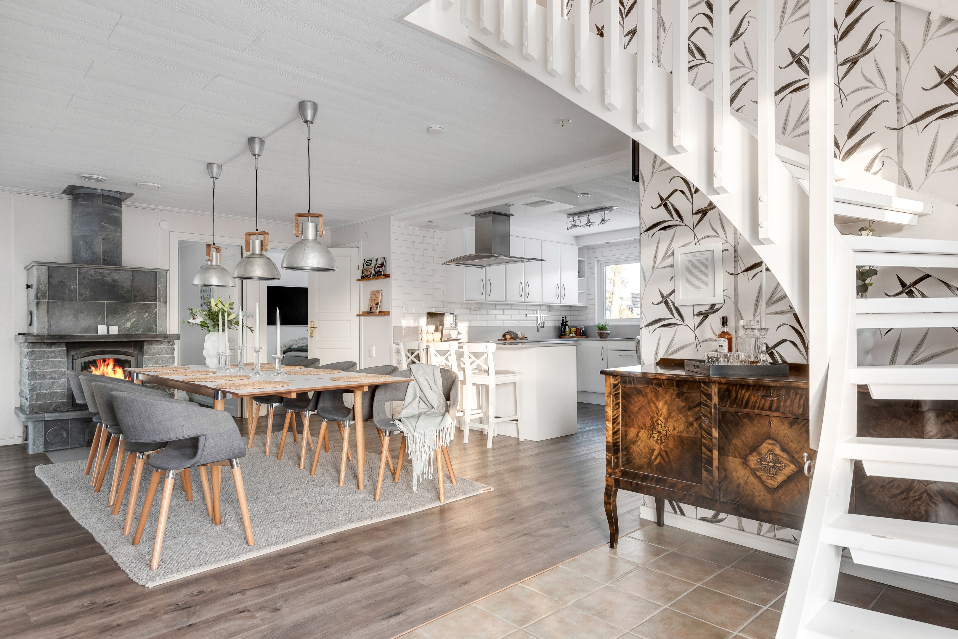 Bostadsbild från Rörbyvägen 7, Såld i Bälinge, Uppsala