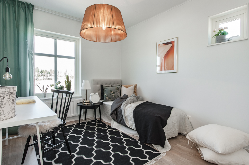 Bostadsbild från Svanmossvägen 5, Såld i Lindbacken, Uppsala