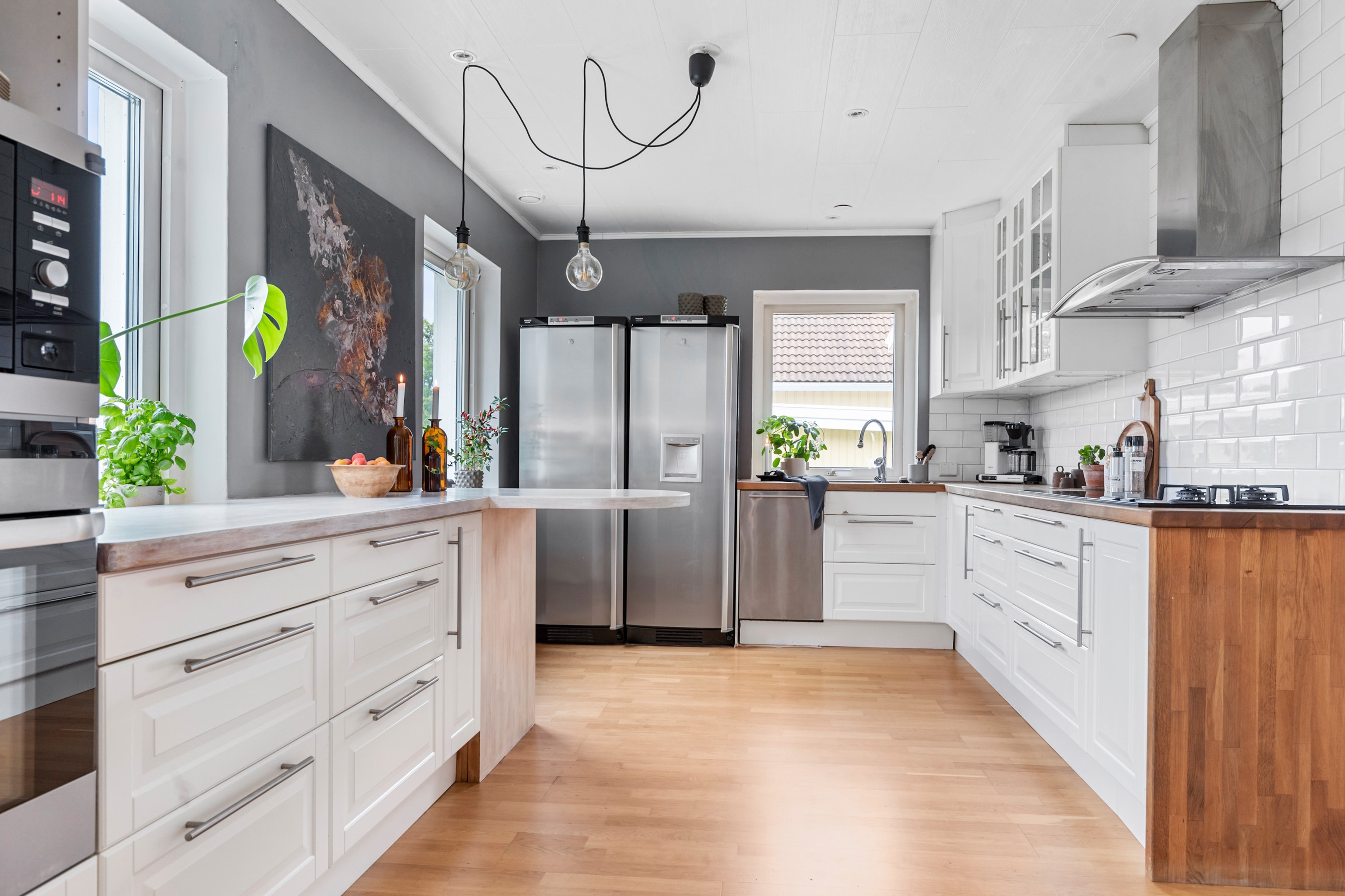 Bostadsbild från Stora Tvärvägen 4, Såld i Vänge, Uppsala