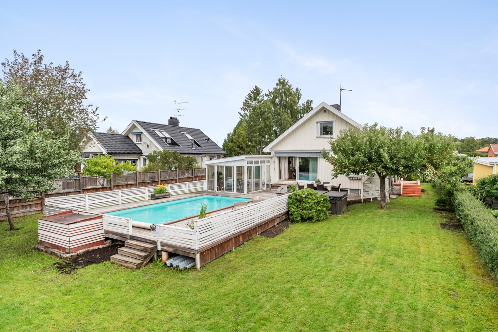 Bostadsbild från Stora Tvärvägen 4, Såld i Vänge, Uppsala