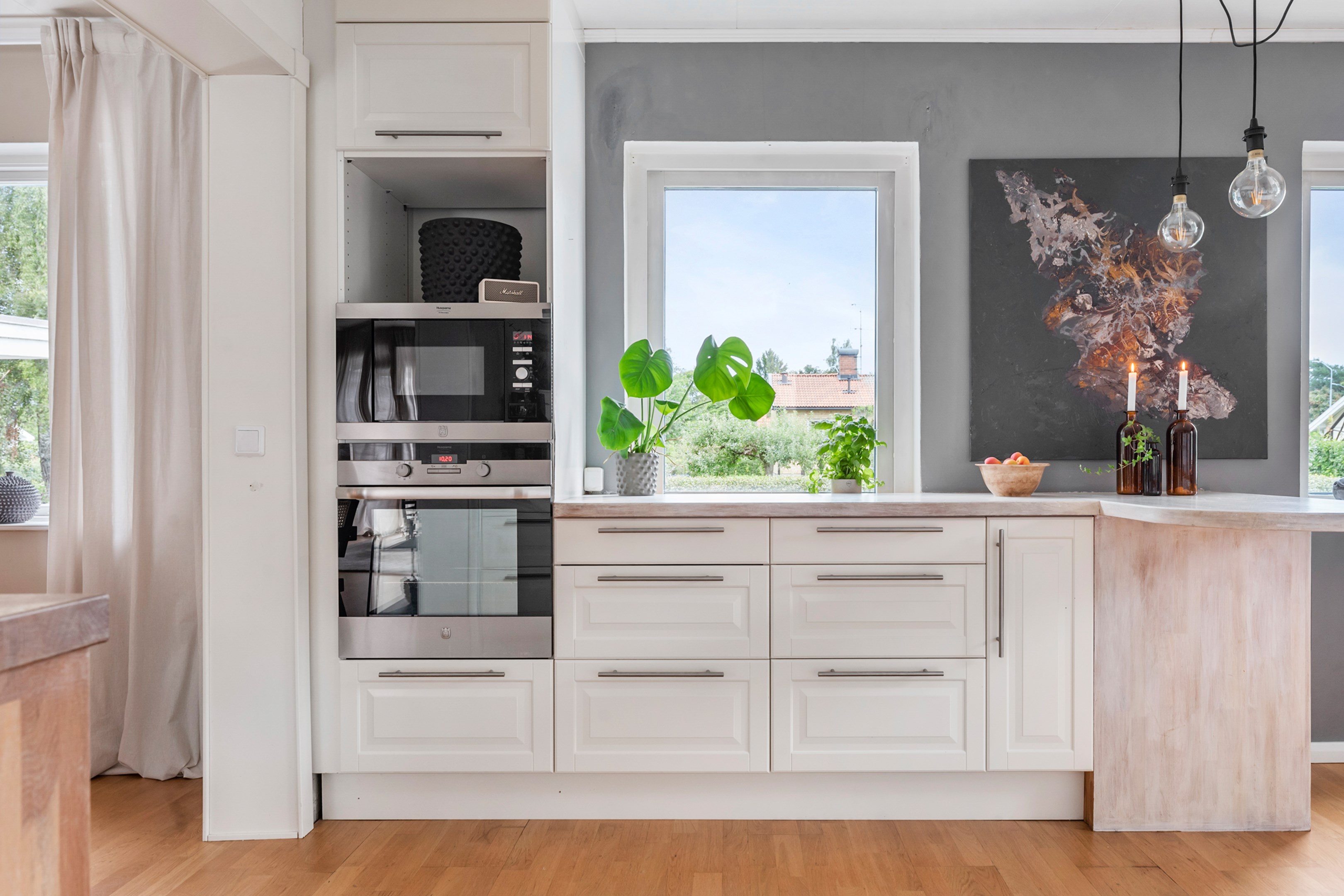 Bostadsbild från Stora Tvärvägen 4, Såld i Vänge, Uppsala