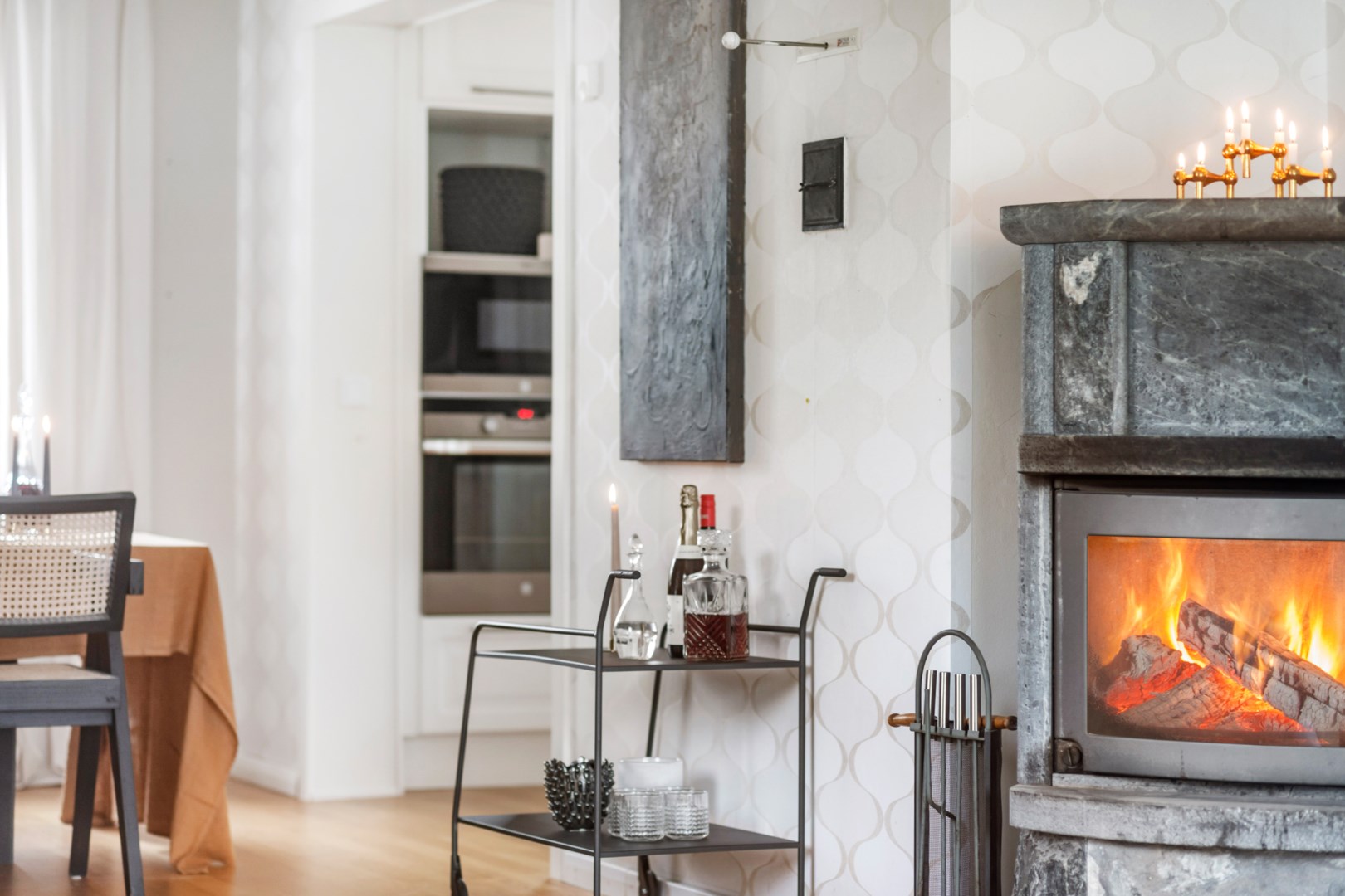 Bostadsbild från Stora Tvärvägen 4, Såld i Vänge, Uppsala