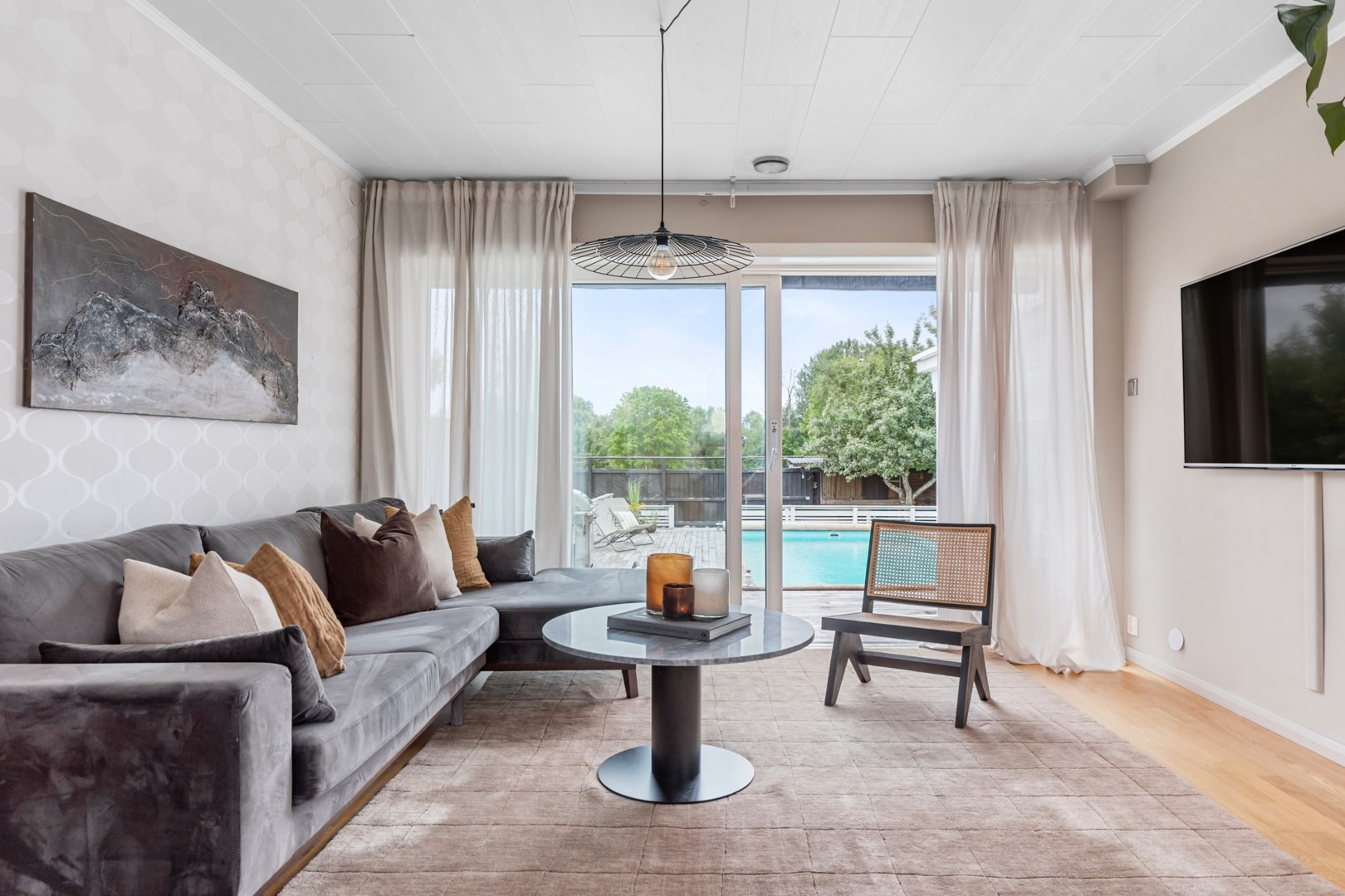 Bostadsbild från Stora Tvärvägen 4, Såld i Vänge, Uppsala