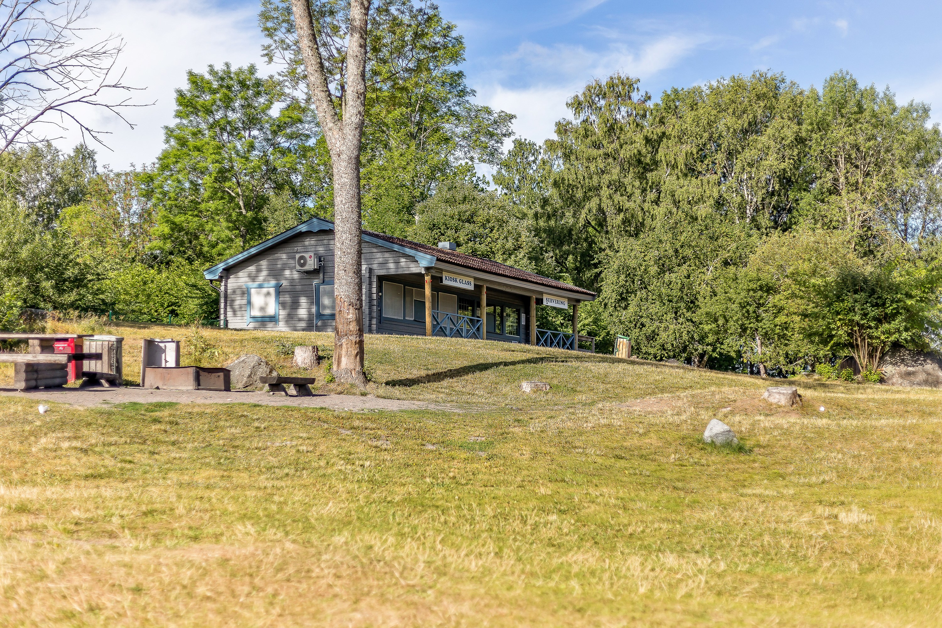 Bostadsbild från Rosenvägen 14, Såld i Sunnersta, Uppsala