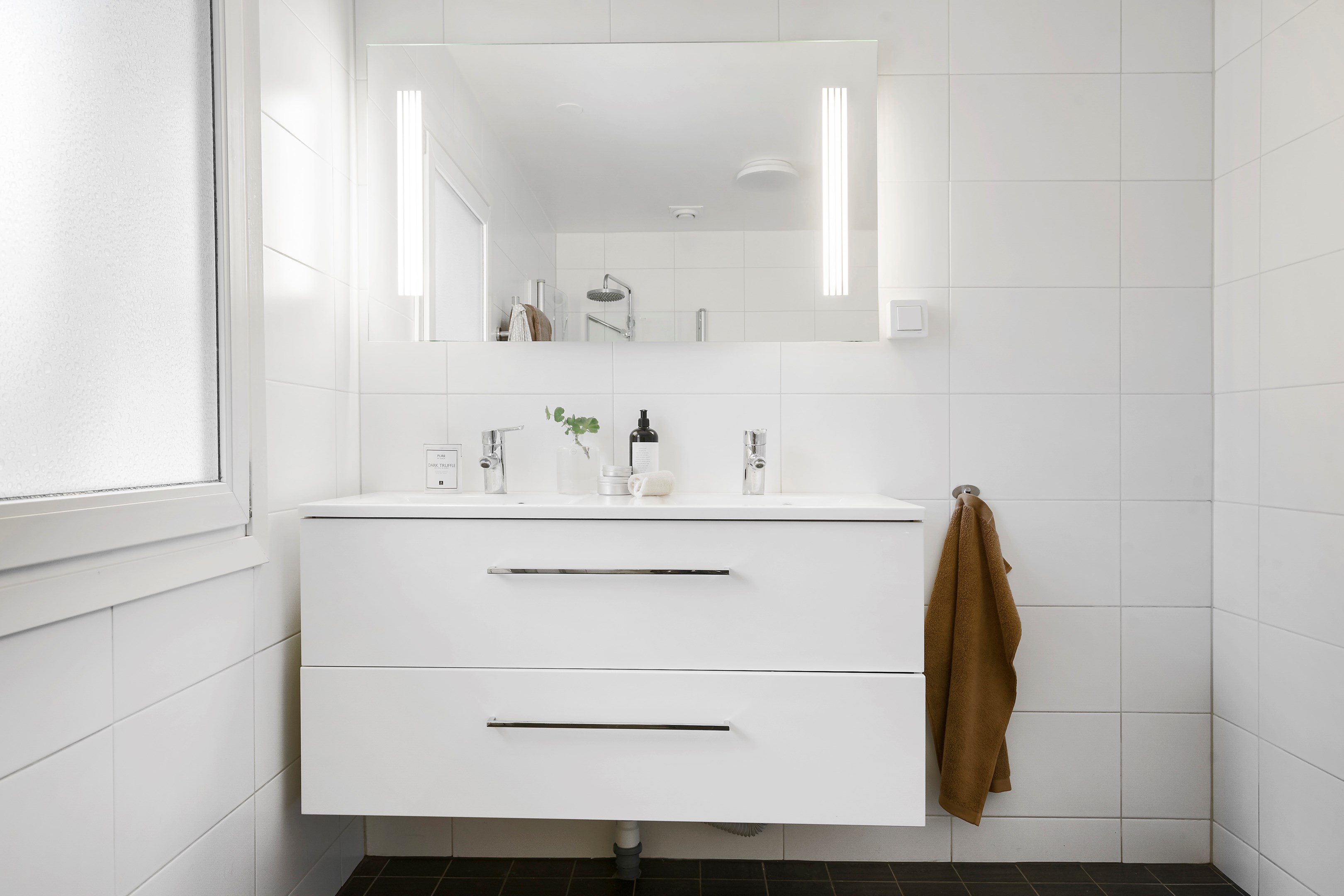 Bostadsbild från Rosenvägen 14, Såld i Sunnersta, Uppsala