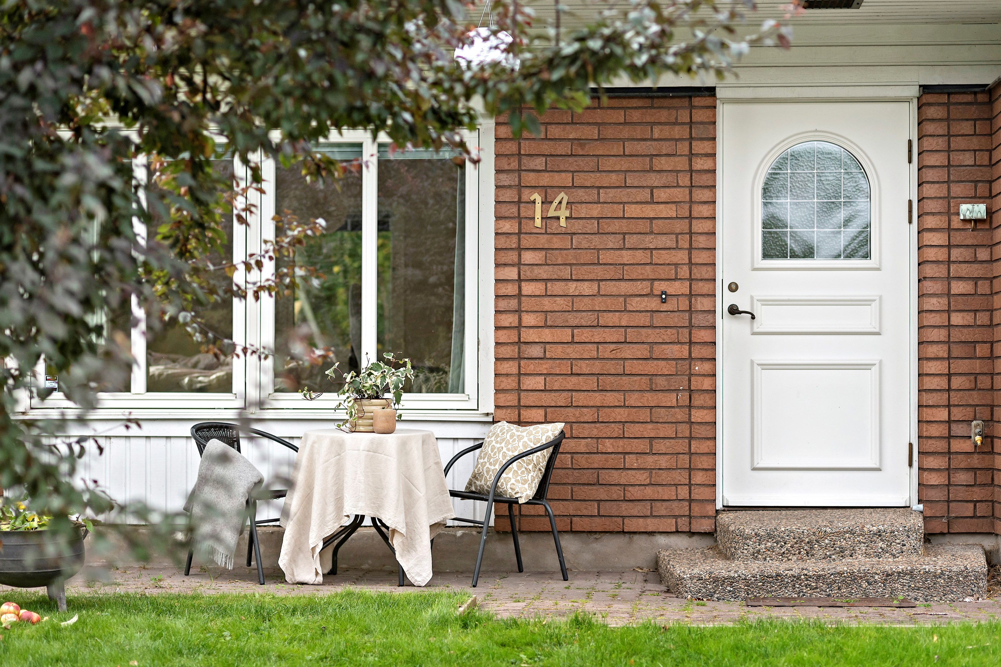 Bostadsbild från Rosenvägen 14, Såld i Sunnersta, Uppsala