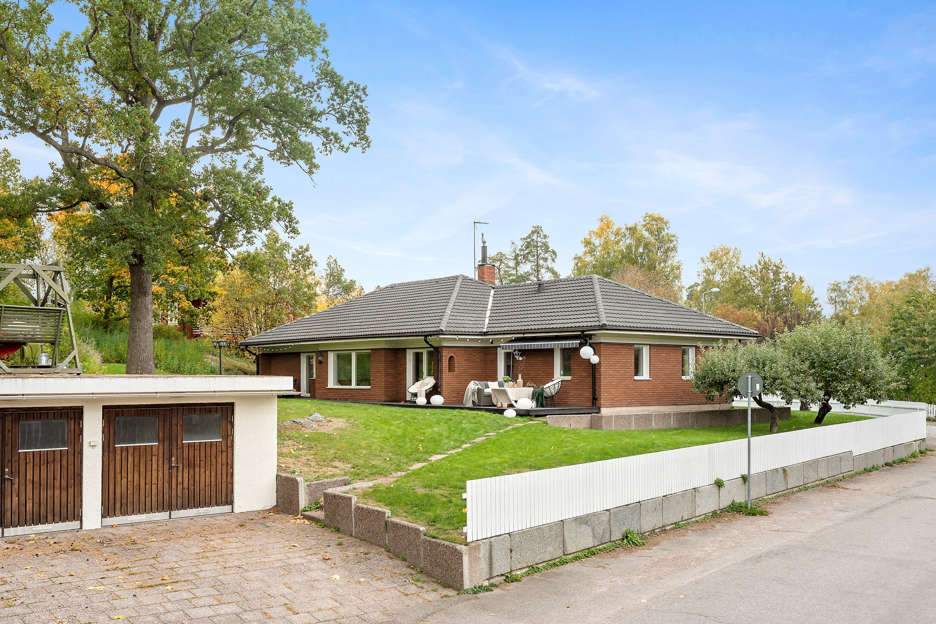 Bostadsbild från Rosenvägen 14, Såld i Sunnersta, Uppsala