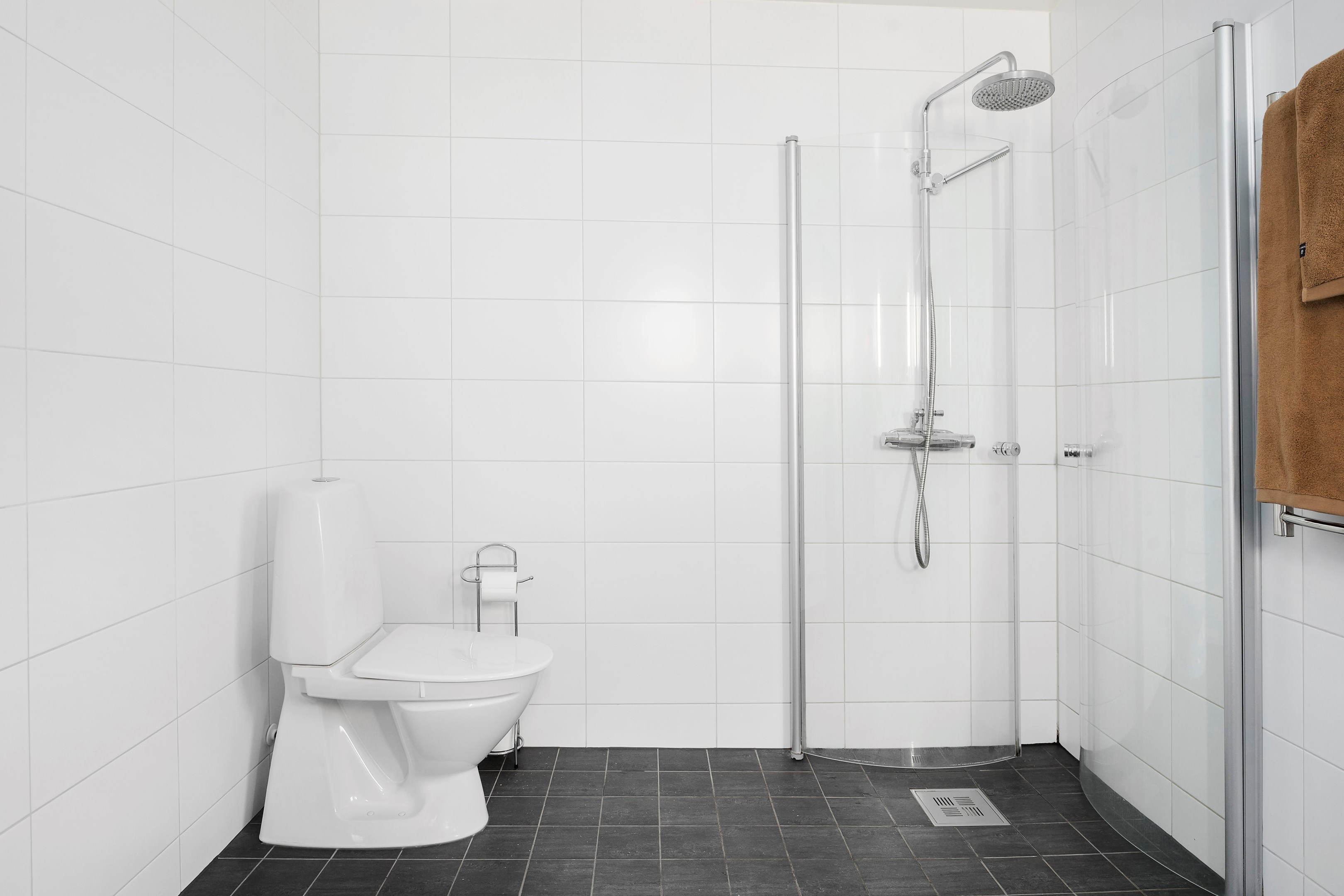 Bostadsbild från Rosenvägen 14, Såld i Sunnersta, Uppsala