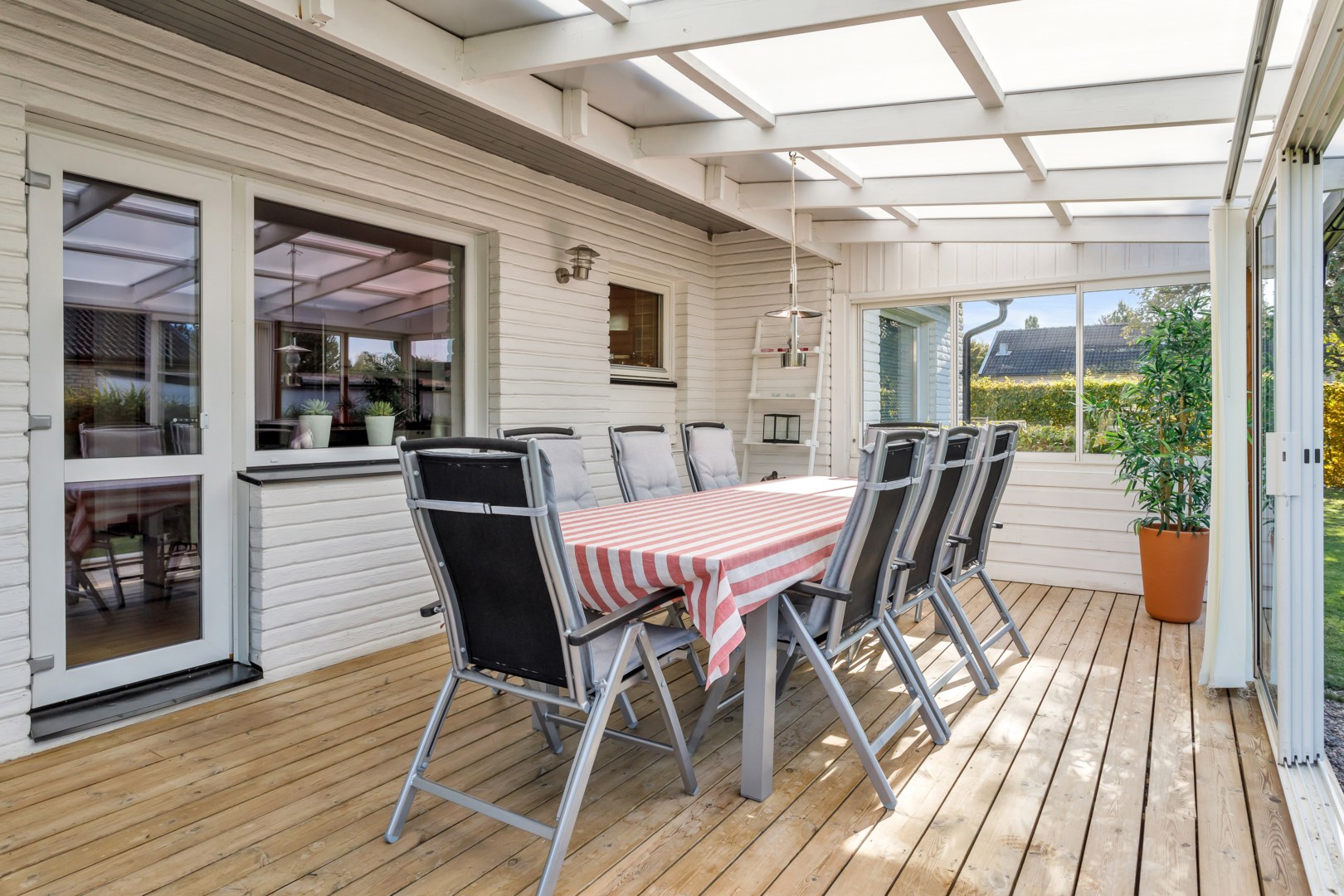 Bostadsbild från Raketgatan 11, Såld i Bärby Hage, Uppsala