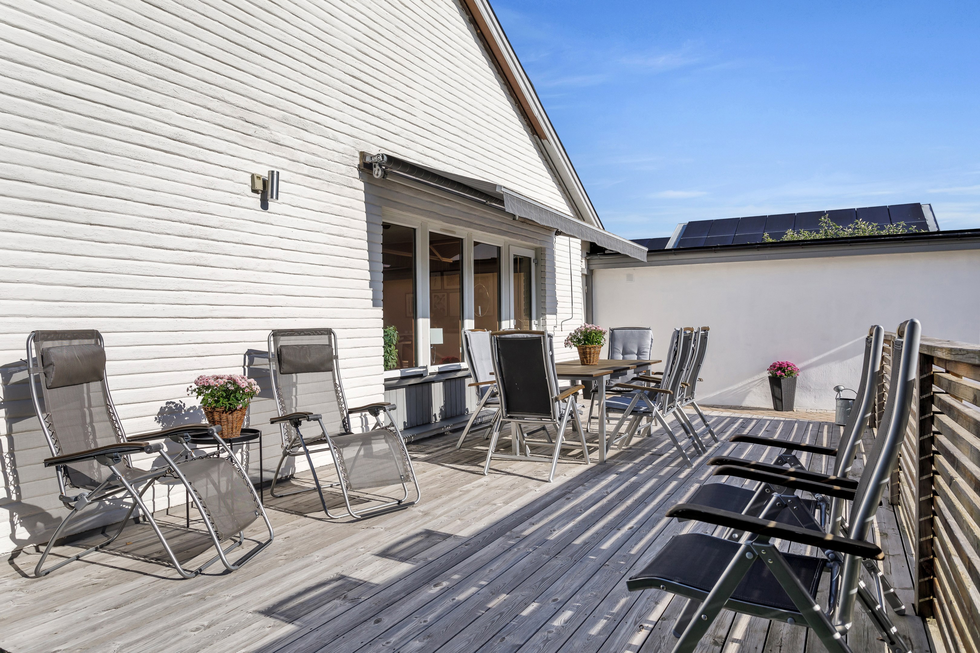 Bostadsbild från Raketgatan 11, Såld i Bärby Hage, Uppsala