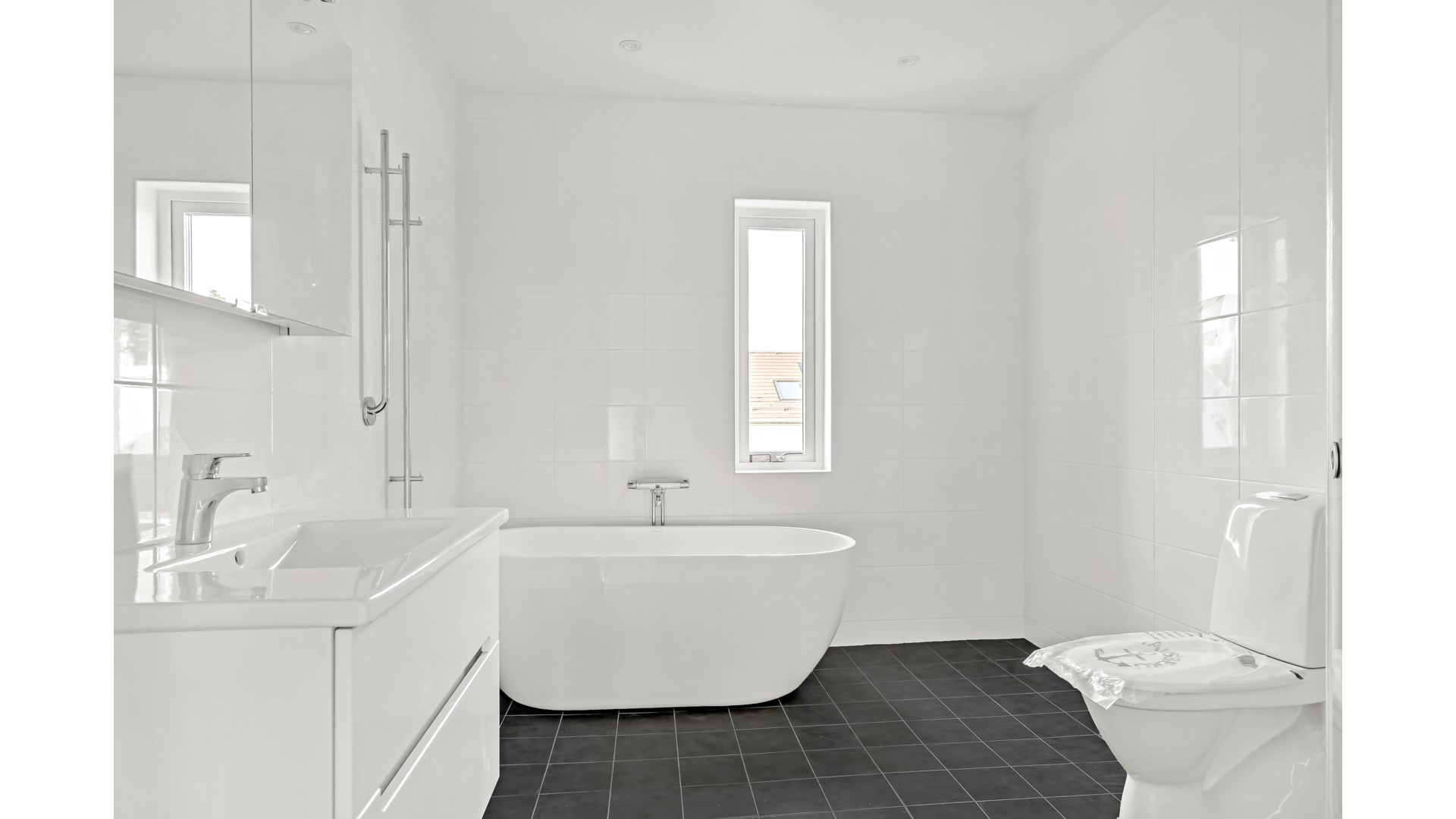 Bostadsbild från Alkällsvägen 36, Såld i Lindbacken, Uppsala