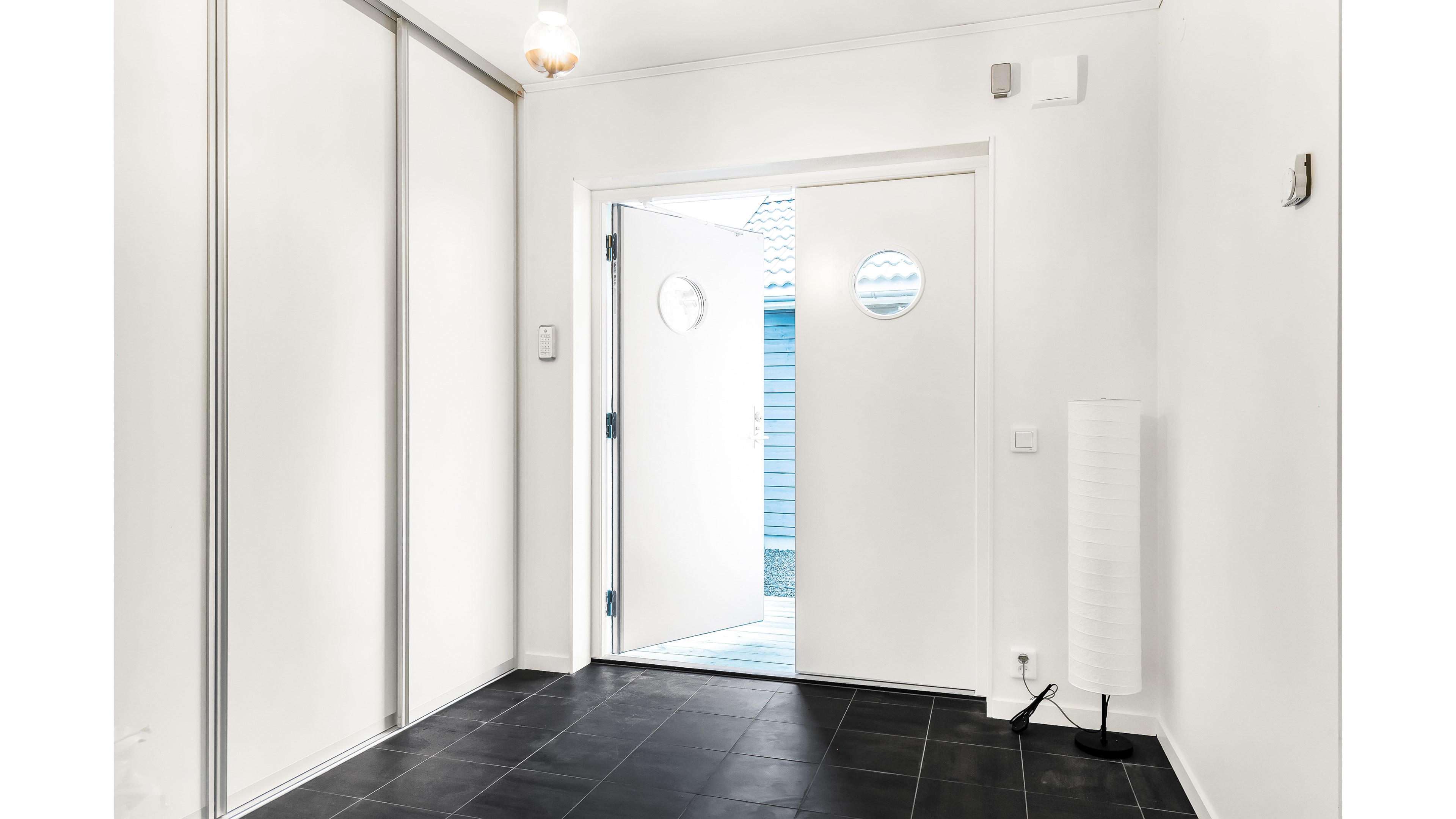 Bostadsbild från Alkällsvägen 36, Såld i Lindbacken, Uppsala