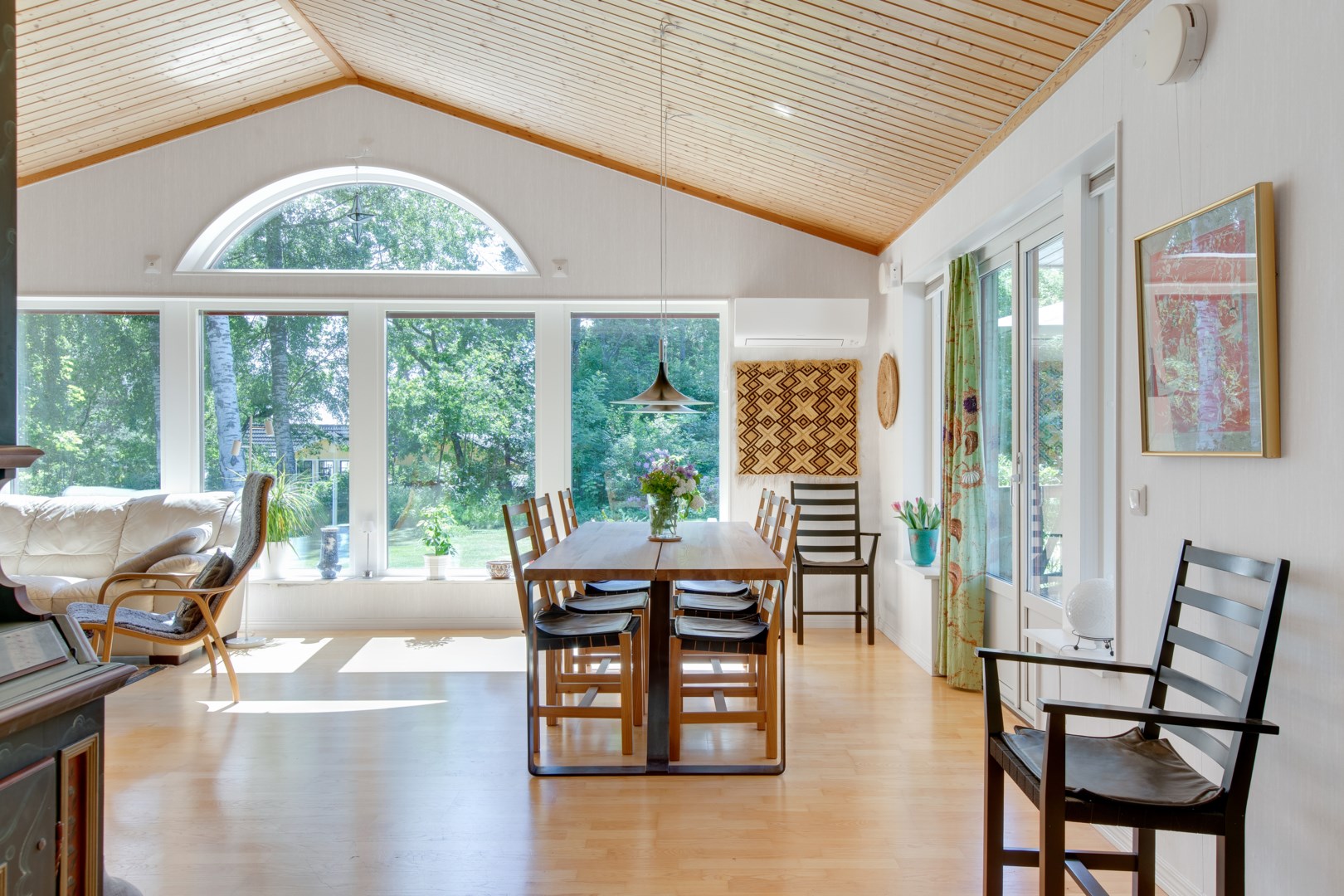 Bostadsbild från Vasstigen 3, Såld i Vreta, Uppsala