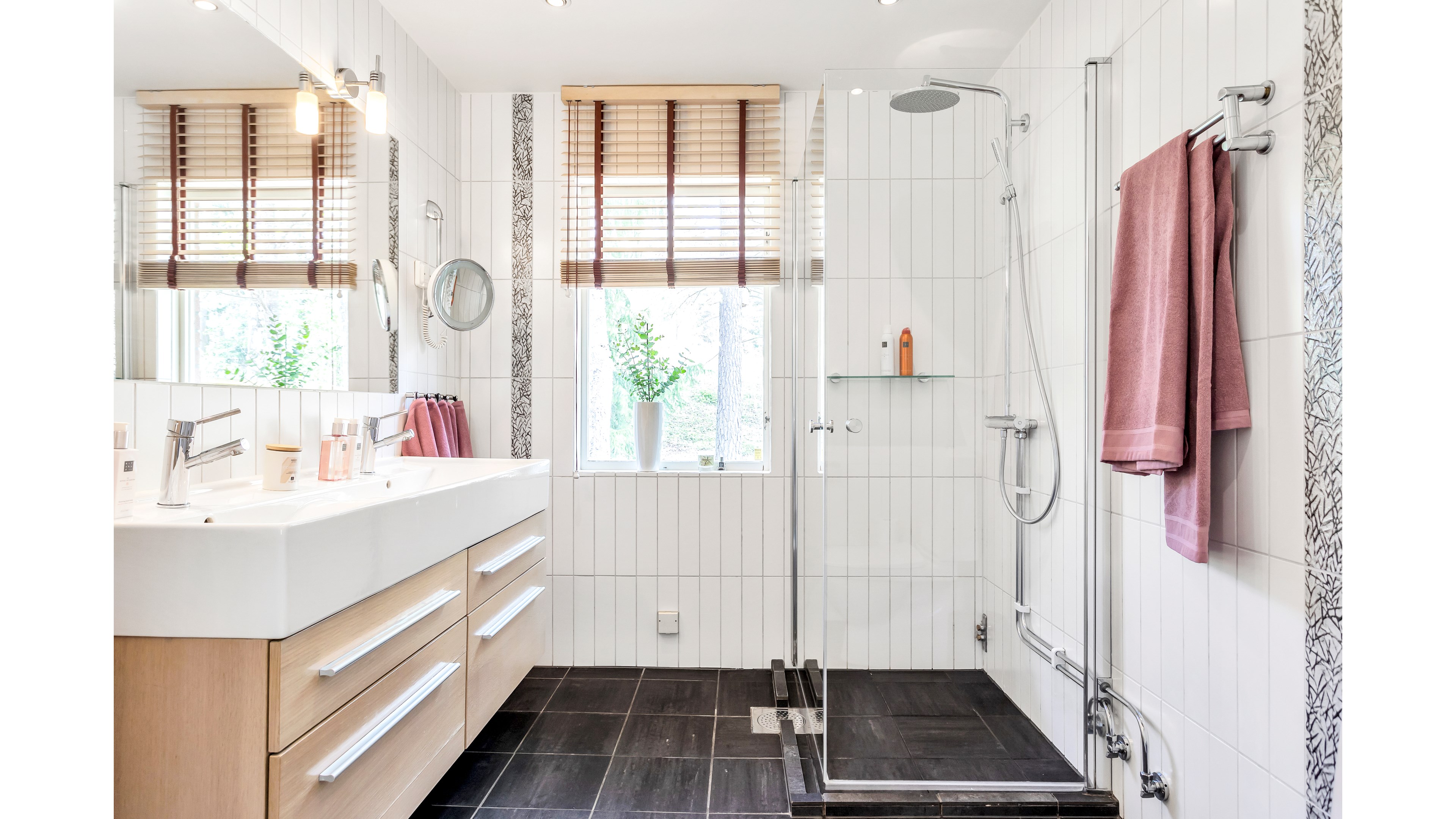 Bostadsbild från Morkullevägen 25, Såld i Sunnersta, Uppsala