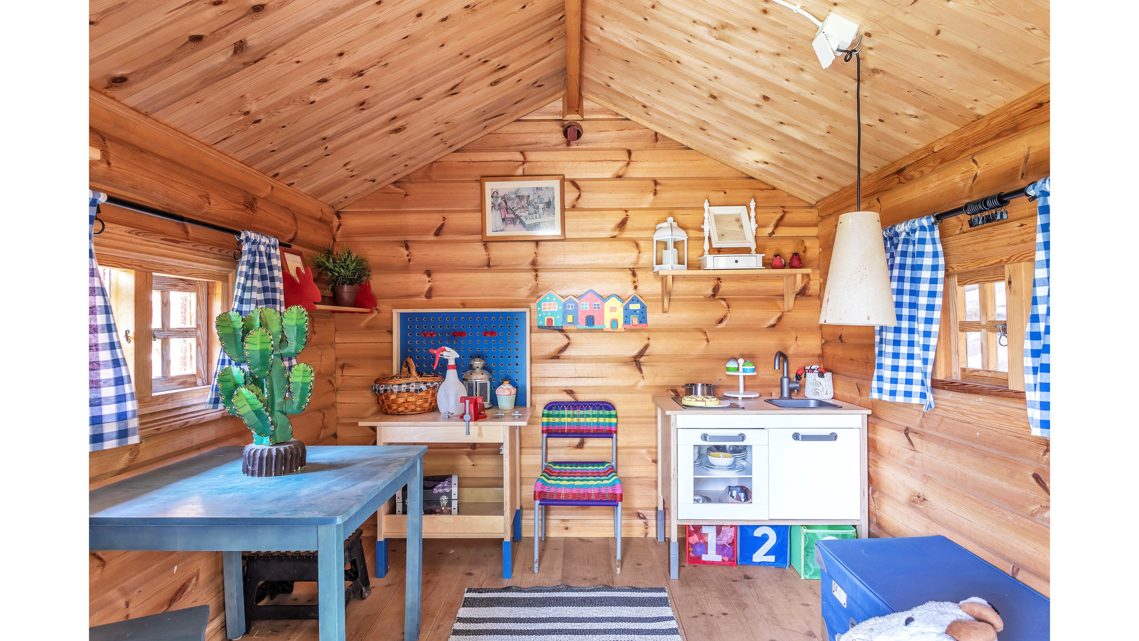 Bostadsbild från Morkullevägen 25, Såld i Sunnersta, Uppsala