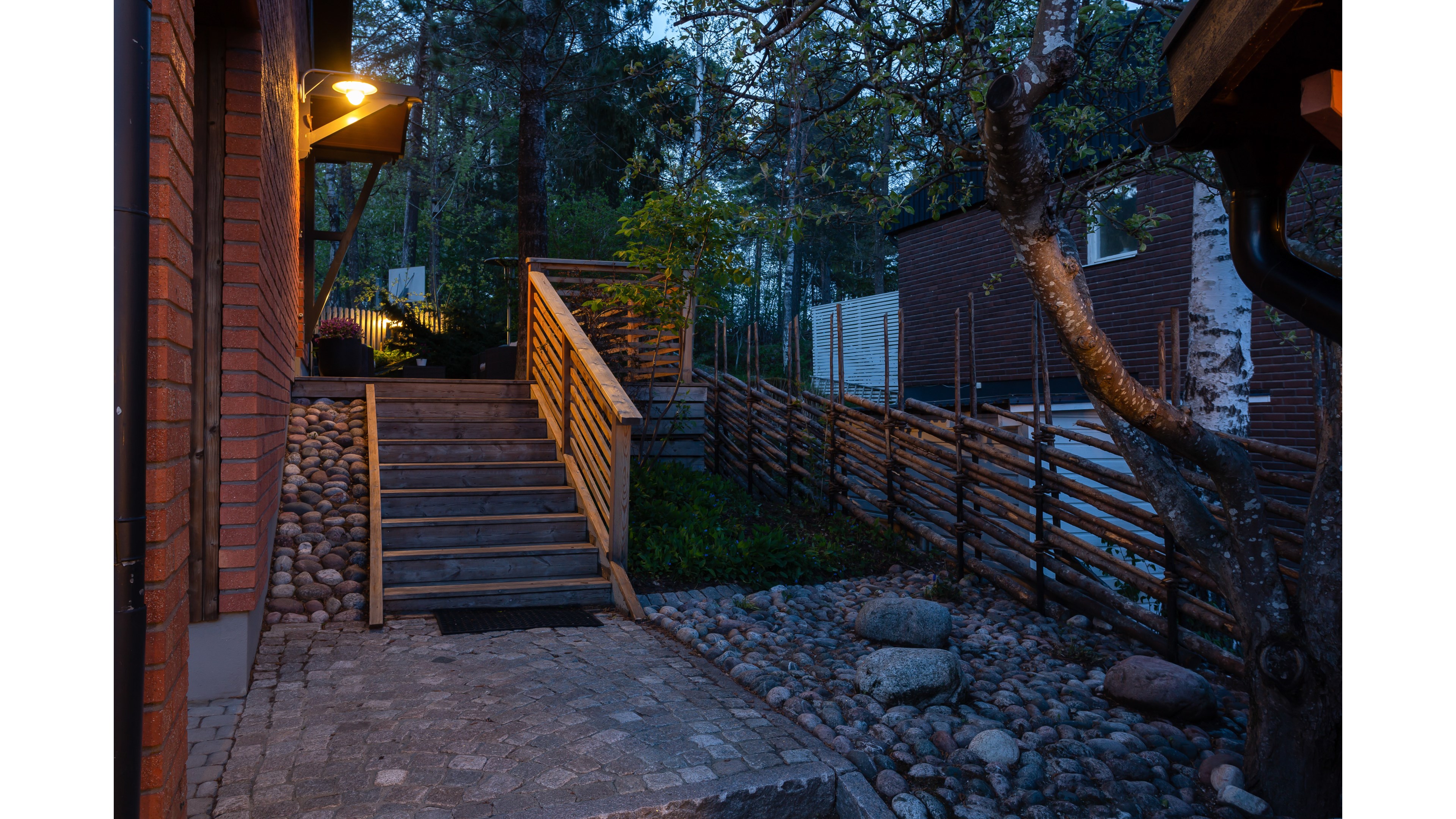 Bostadsbild från Morkullevägen 25, Såld i Sunnersta, Uppsala