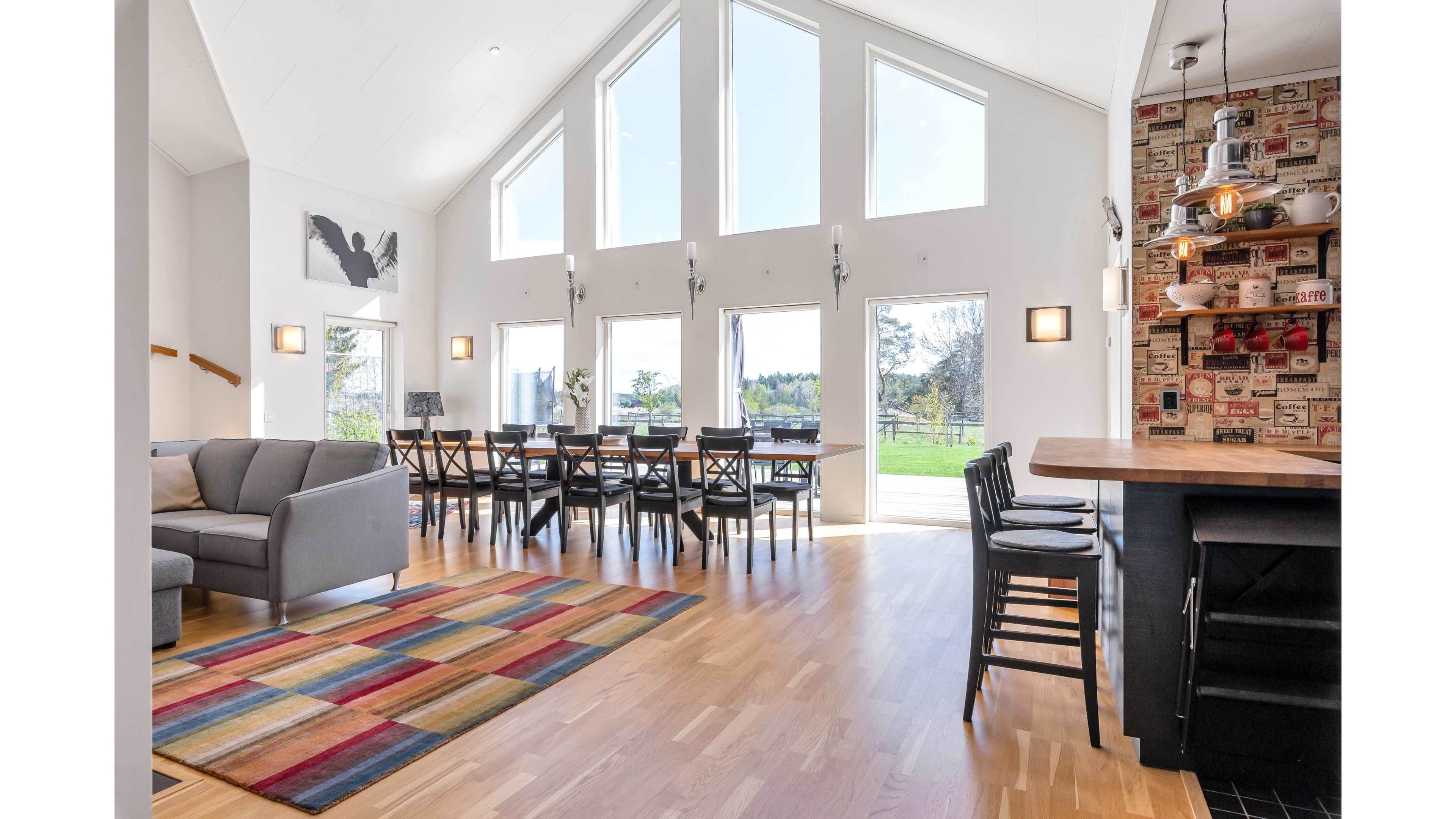 Bostadsbild från Annas väg 3, Såld i Starbo, Uppsala