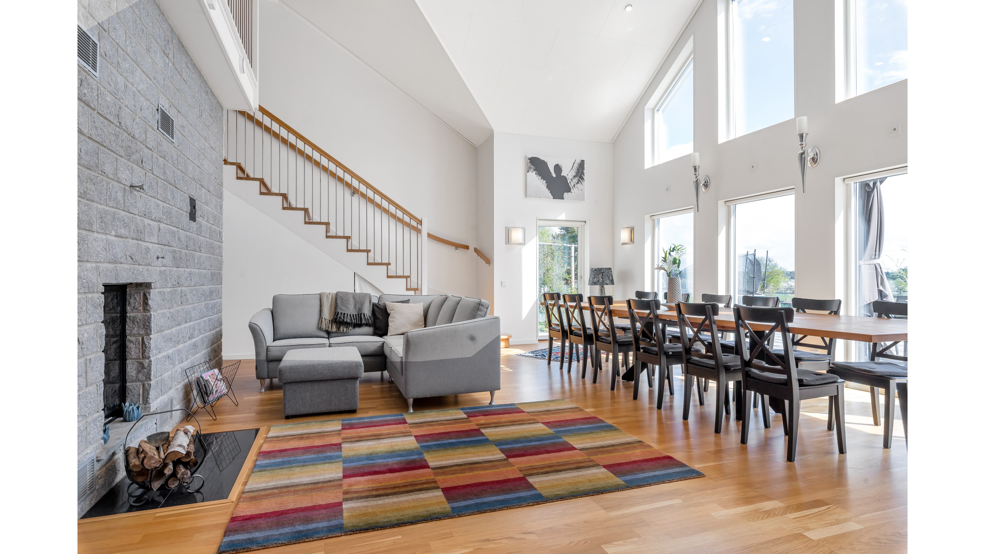 Bostadsbild från Annas väg 3, Såld i Starbo, Uppsala