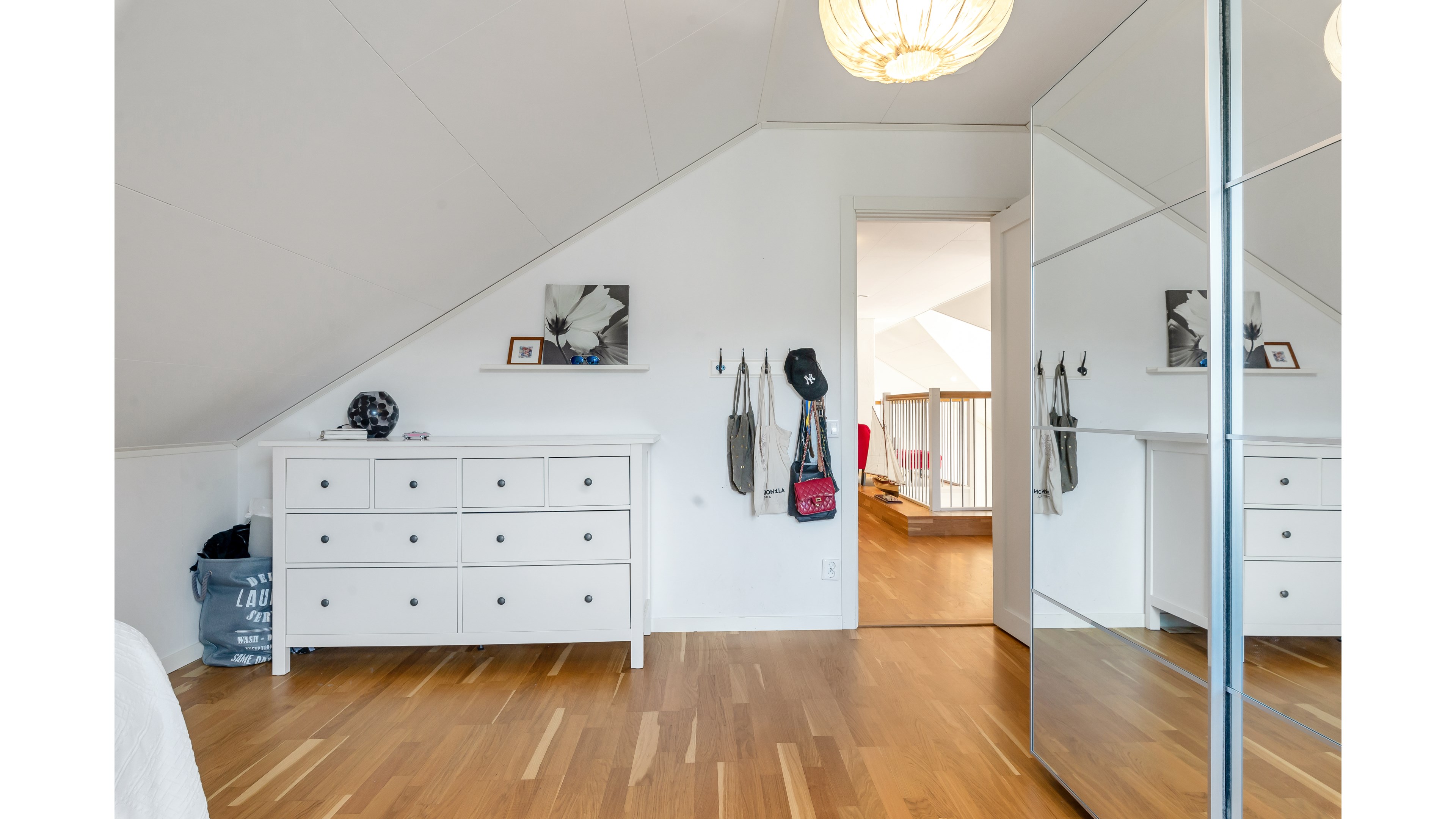 Bostadsbild från Annas väg 3, Såld i Starbo, Uppsala