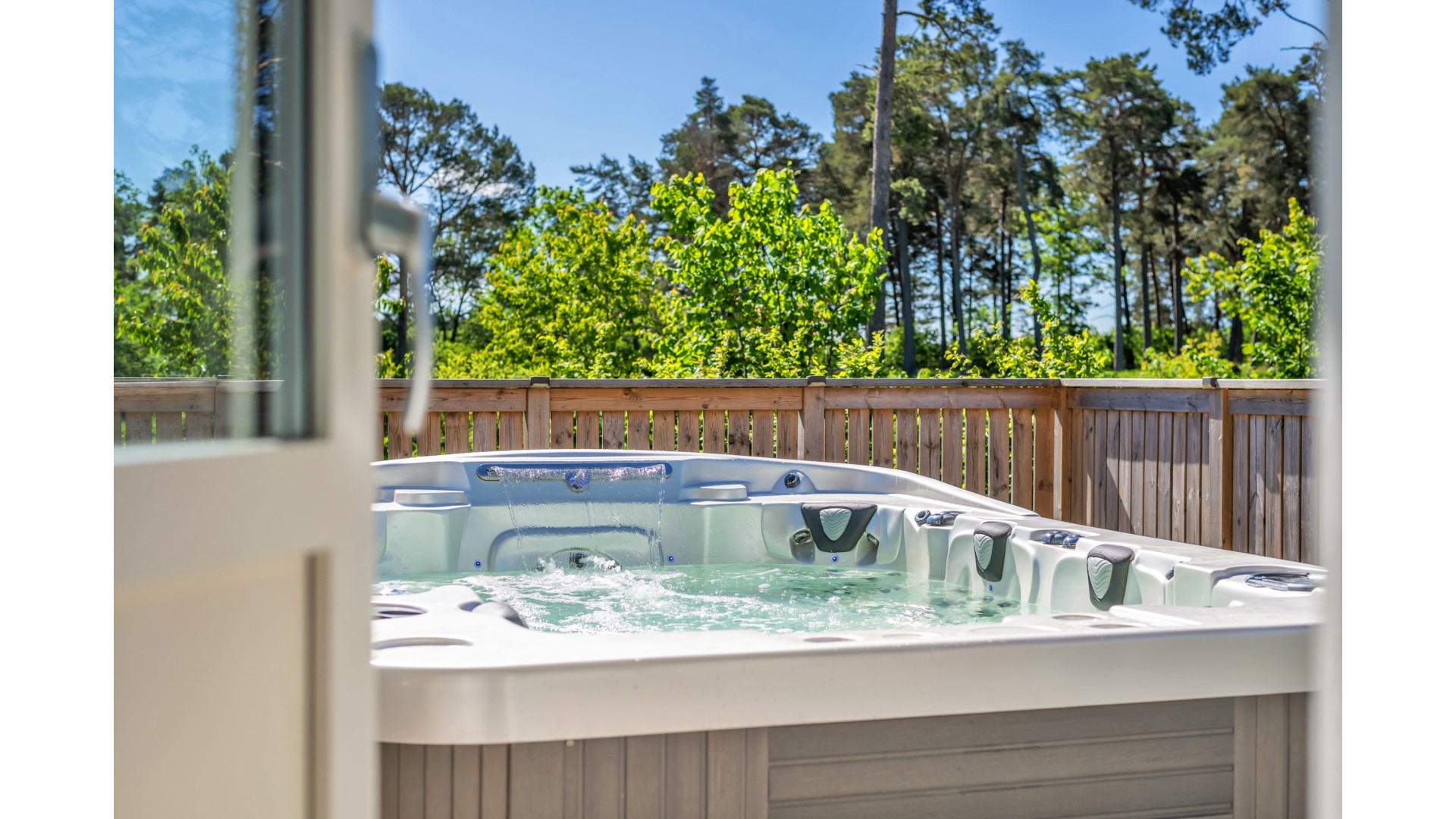 Bostadsbild från Annas väg 3, Såld i Starbo, Uppsala