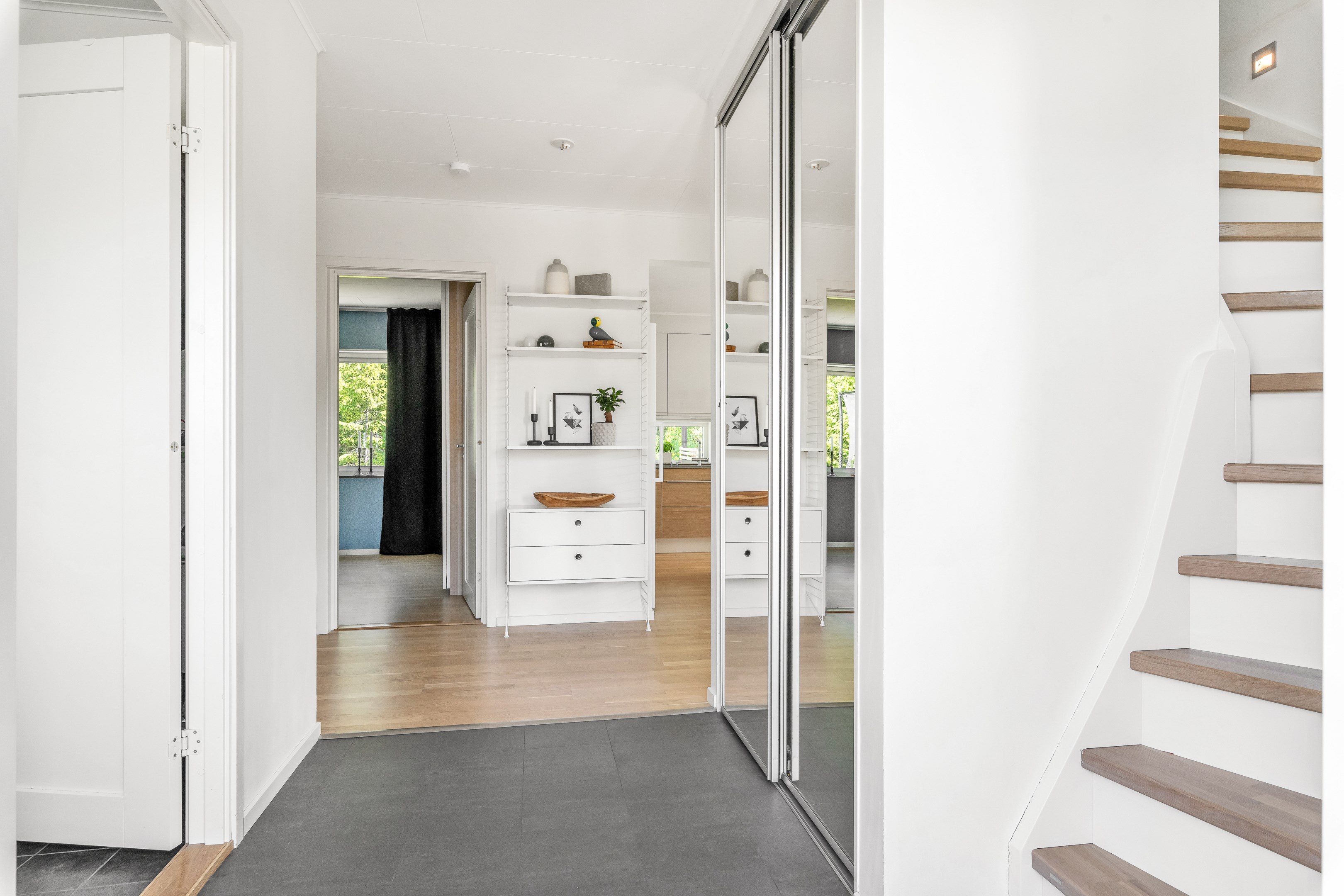 Bostadsbild från Brattbacksvägen 113, Såld i Lindbacken, Uppsala