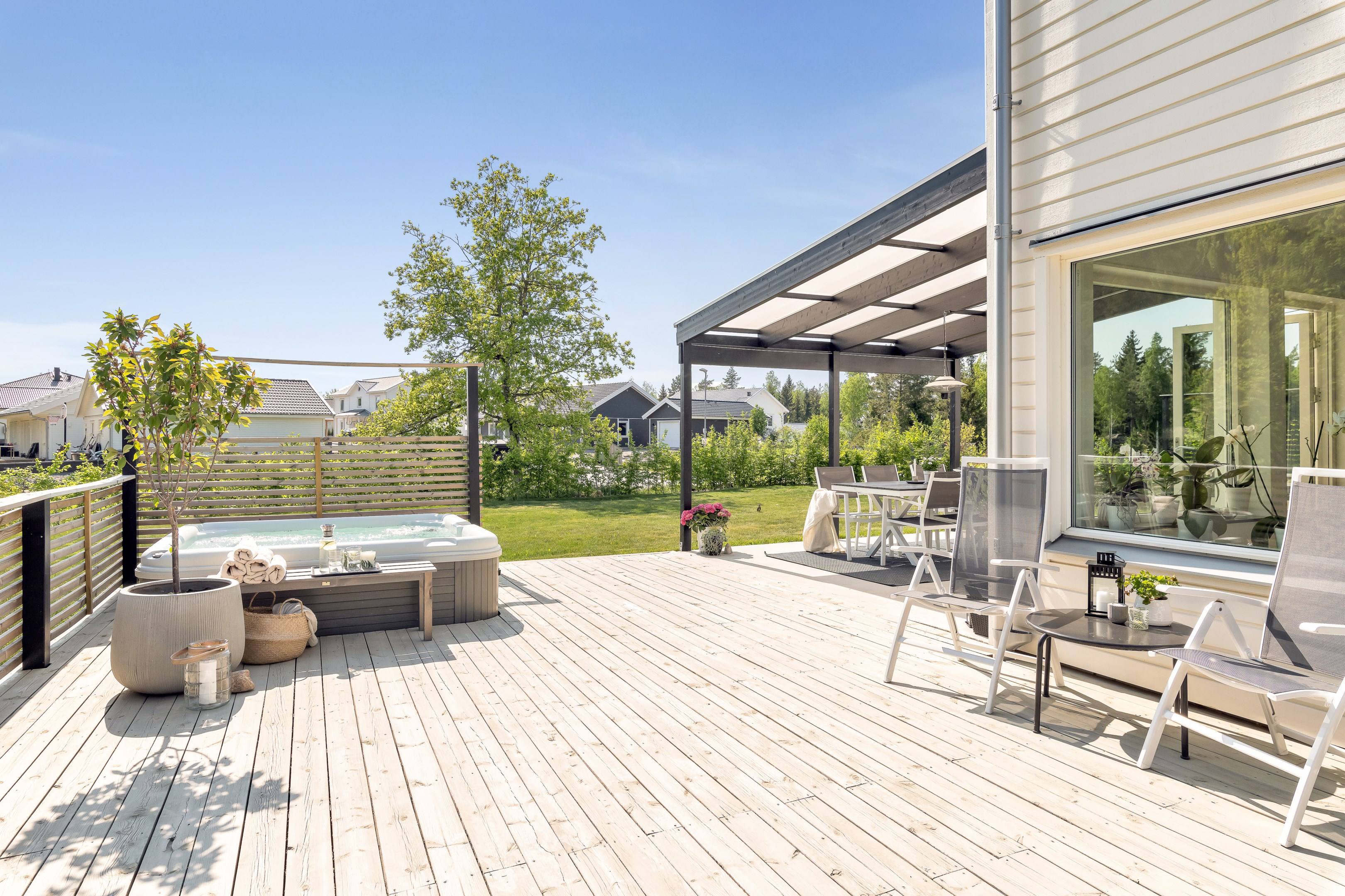 Bostadsbild från Brattbacksvägen 113, Såld i Lindbacken, Uppsala