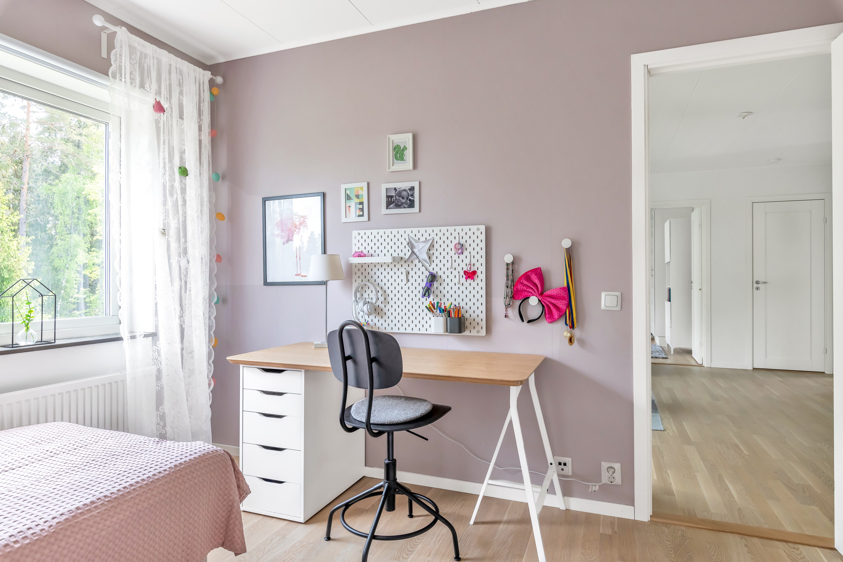 Bostadsbild från Brattbacksvägen 113, Såld i Lindbacken, Uppsala