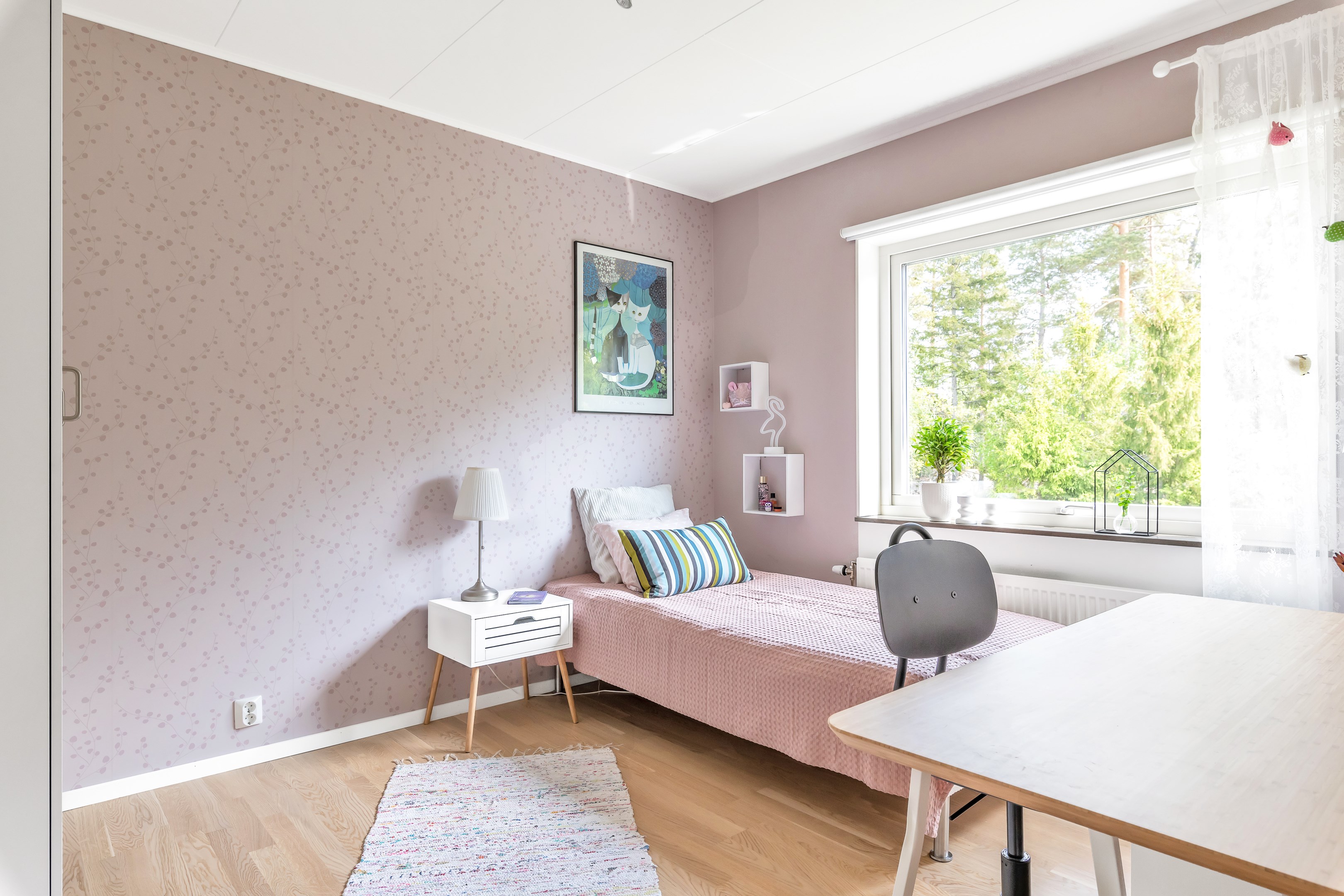 Bostadsbild från Brattbacksvägen 113, Såld i Lindbacken, Uppsala