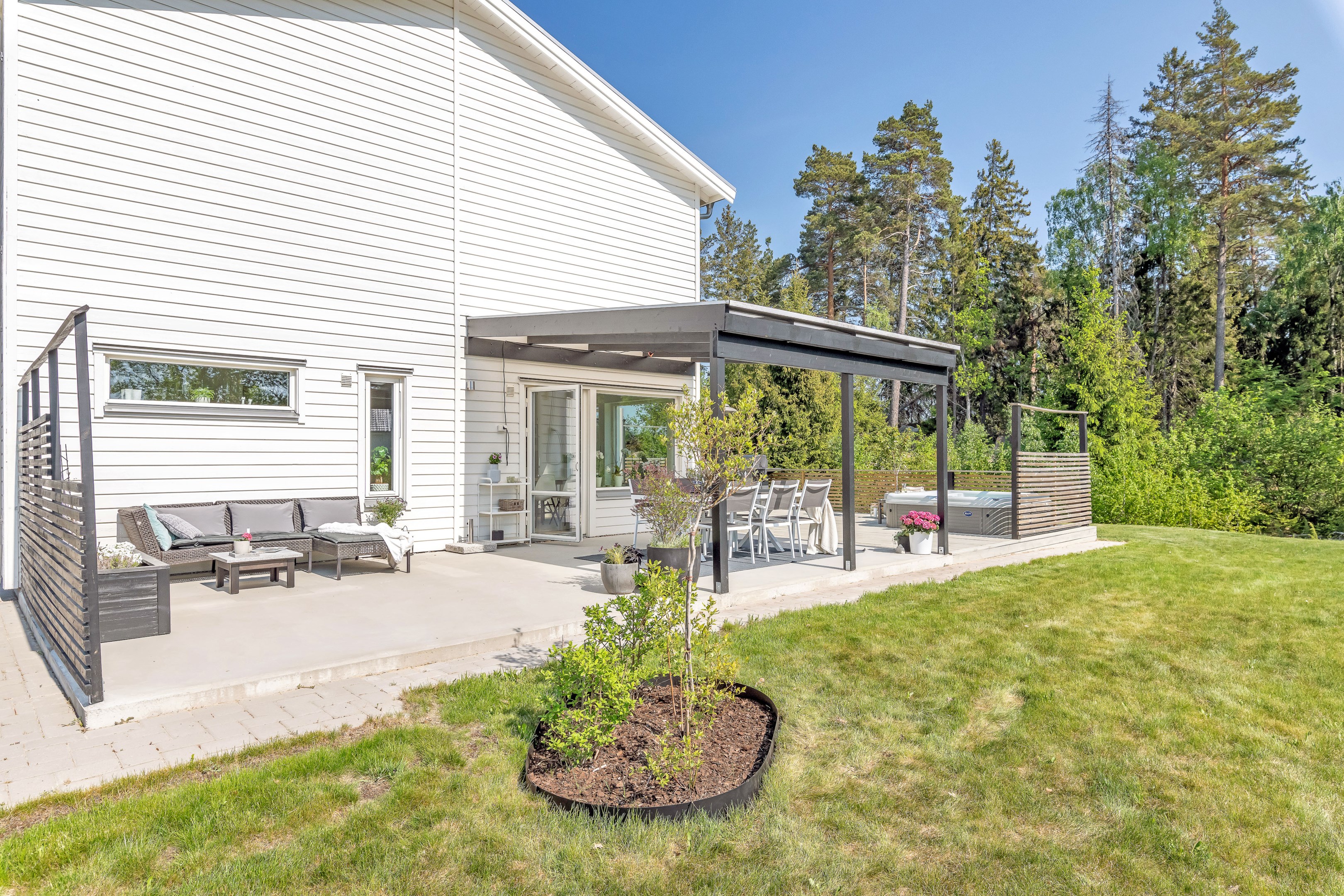 Bostadsbild från Brattbacksvägen 113, Såld i Lindbacken, Uppsala