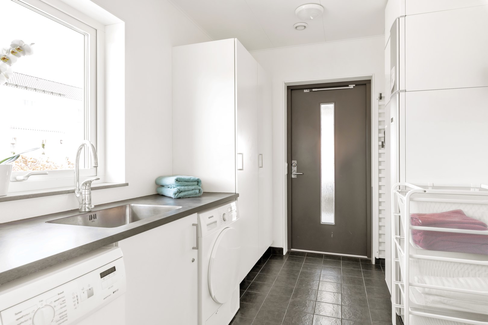 Bostadsbild från Brattbacksvägen 113, Såld i Lindbacken, Uppsala