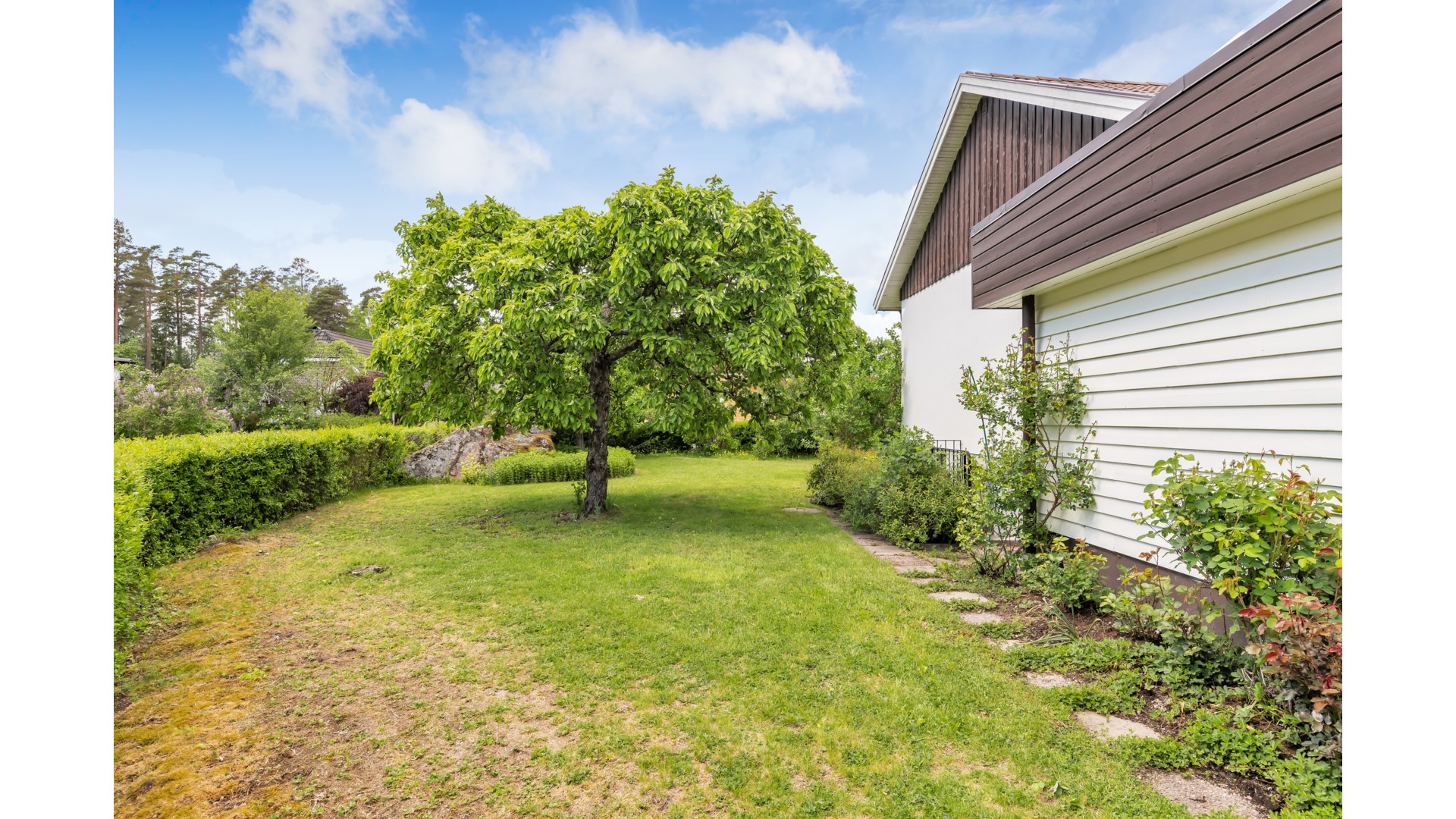 Bostadsbild från Hartrajet 11, Såld i Bergsbrunna, Uppsala