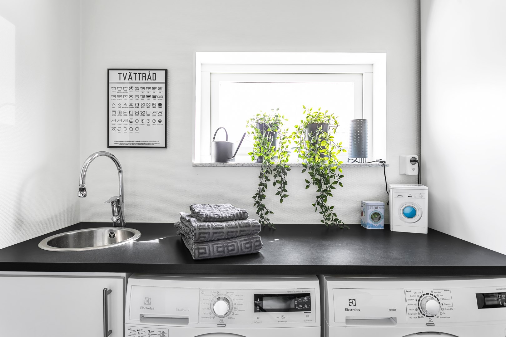 Bostadsbild från Lupinvägen 6, Såld i Lövstalöt, Uppsala