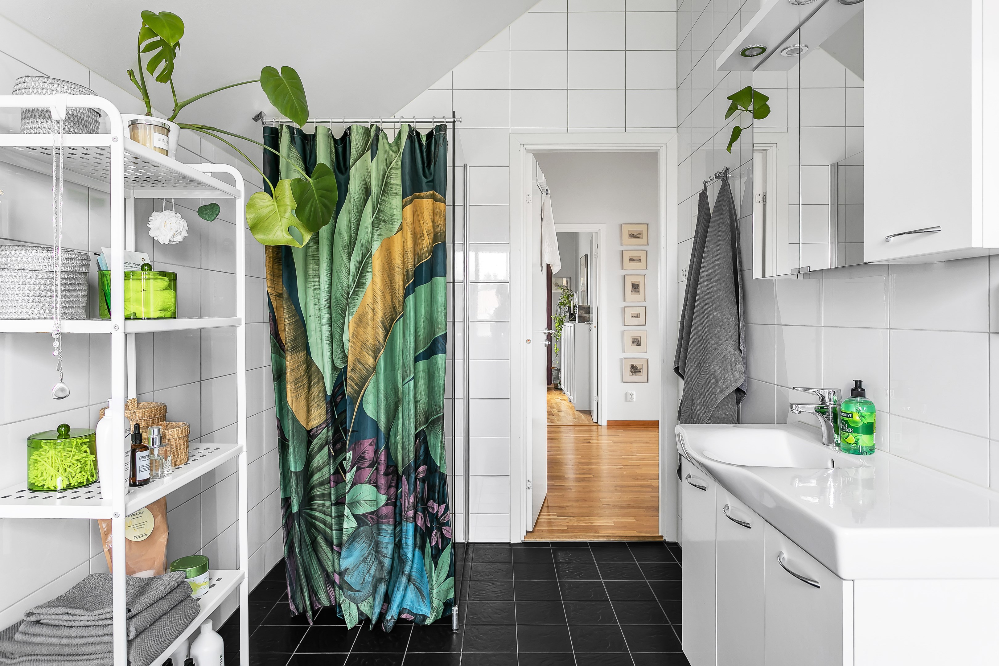 Bostadsbild från Lupinvägen 6, Såld i Lövstalöt, Uppsala