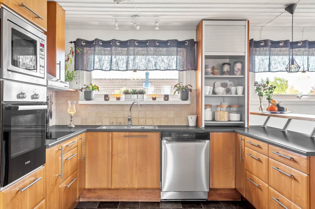 Bostadsbild från Frejvägen 8, Såld i Örsundsbro, Enköping