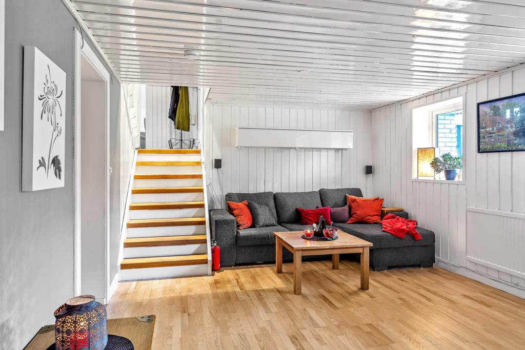 Bostadsbild från Frejvägen 8, Såld i Örsundsbro, Enköping