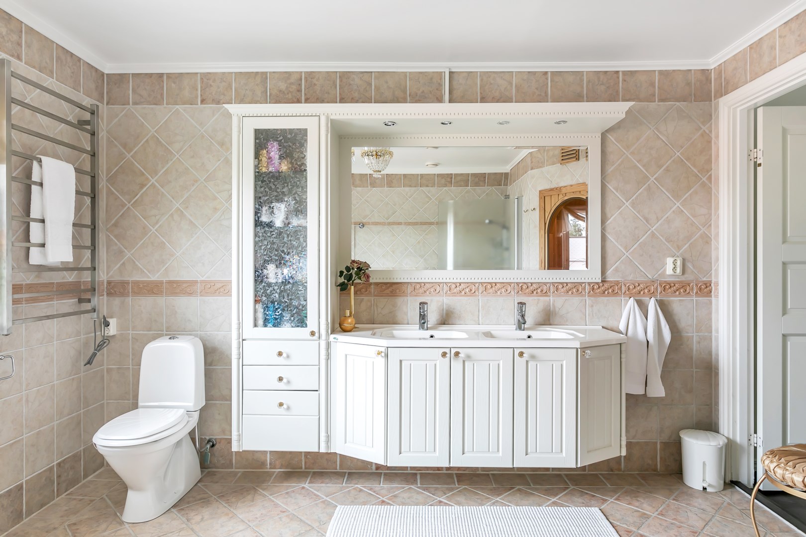 Bostadsbild från Sällinge 48, Såld i Danmark, Uppsala