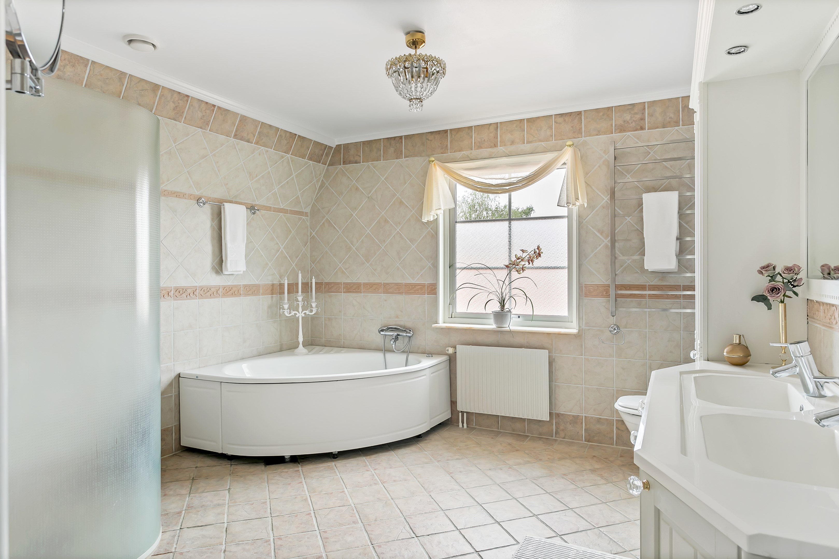 Bostadsbild från Sällinge 48, Såld i Danmark, Uppsala