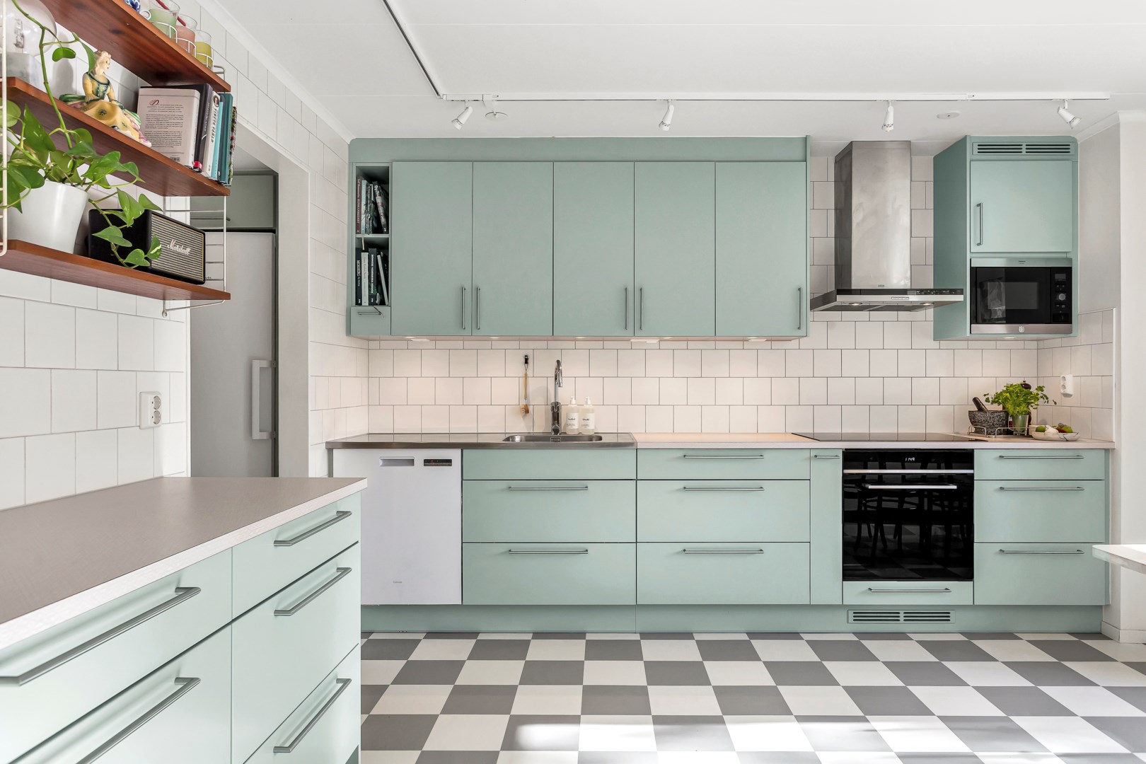 Bostadsbild från Plommonvägen 127, Såld i Västra Ängby, Knivsta