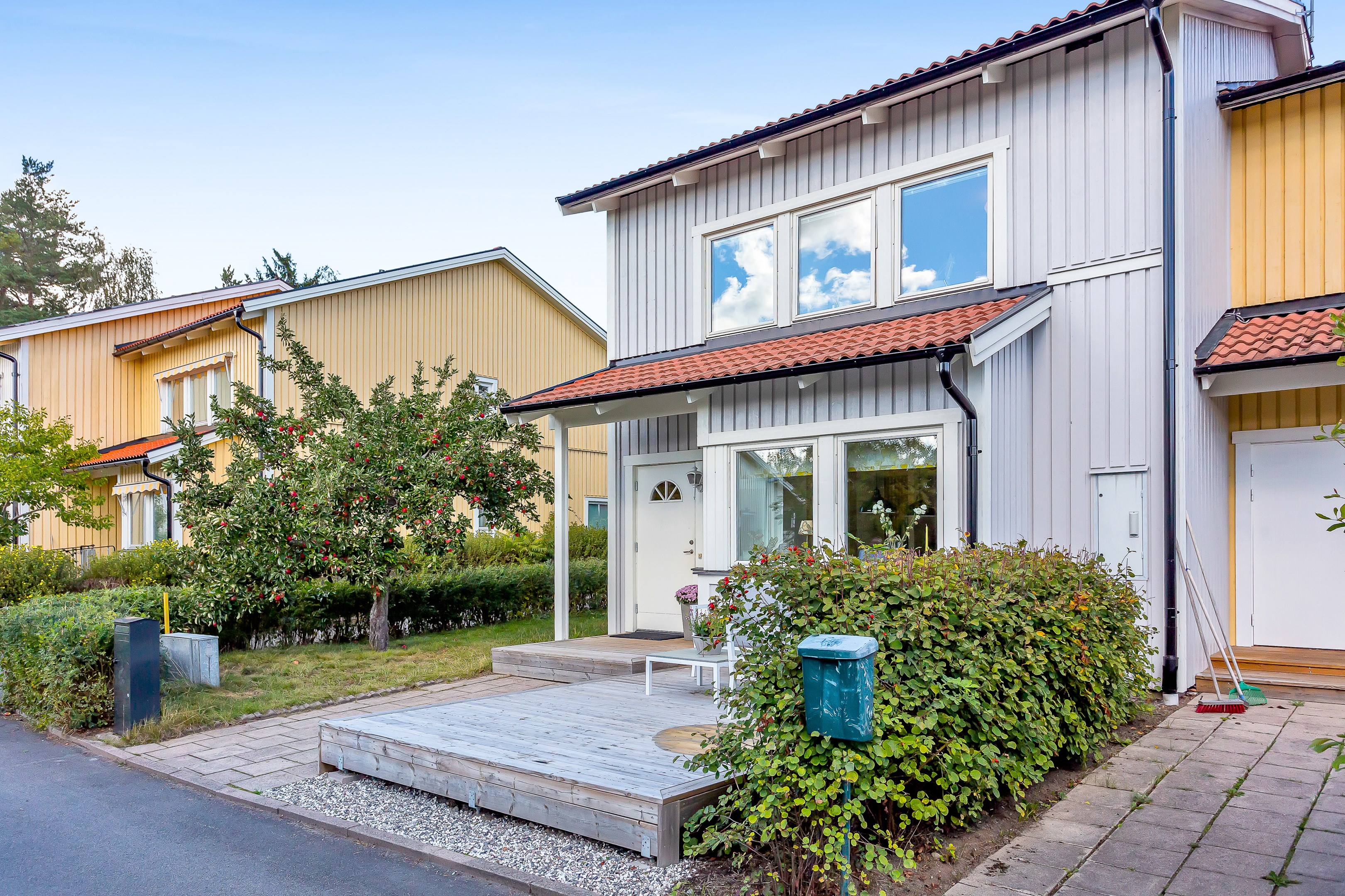 Bostadsbild från Plommonvägen 127, Såld i Västra Ängby, Knivsta